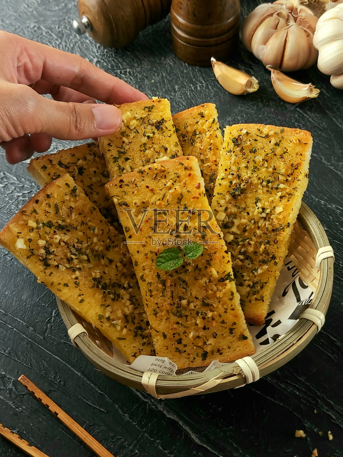 蒜蓉面包照片摄影图片