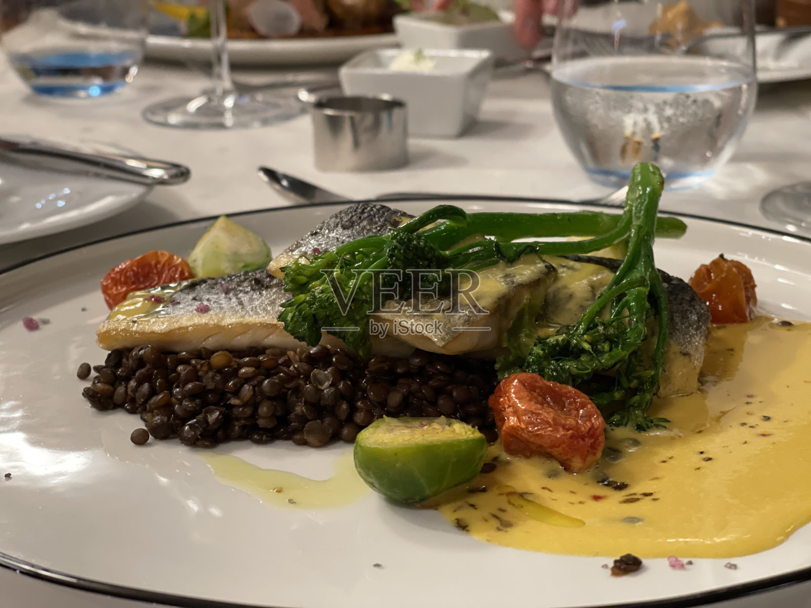 海鲈鱼片照片摄影图片