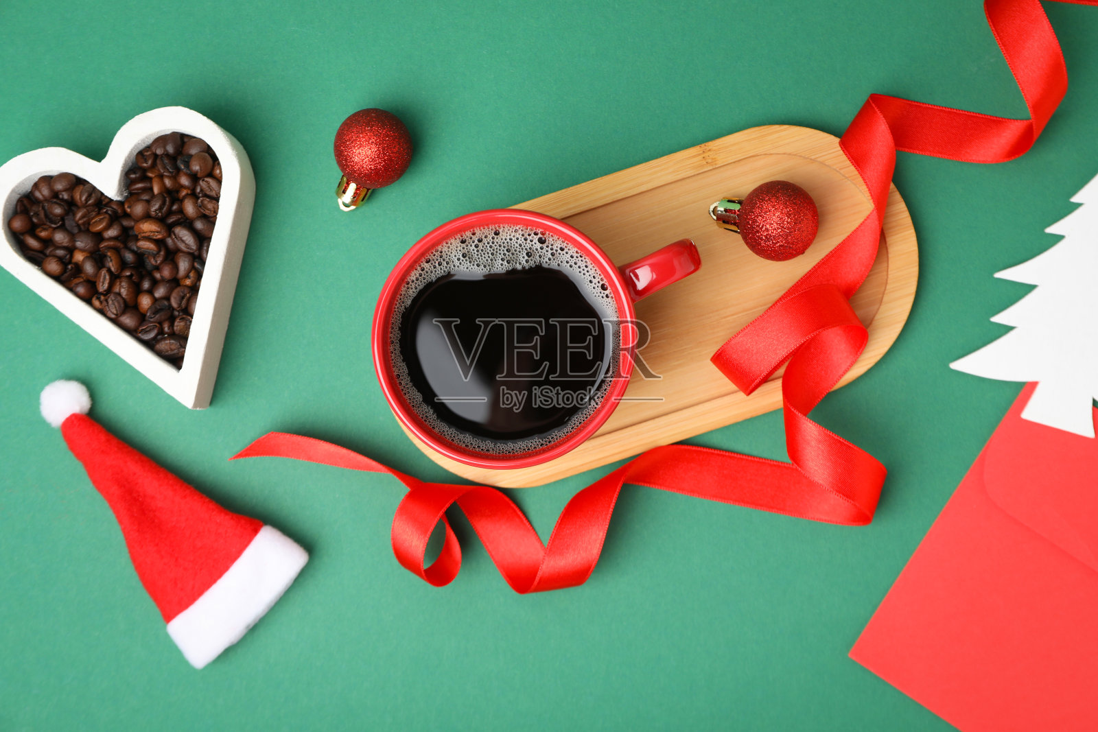 圣诞和新年的概念，圣诞咖啡，俯视图照片摄影图片