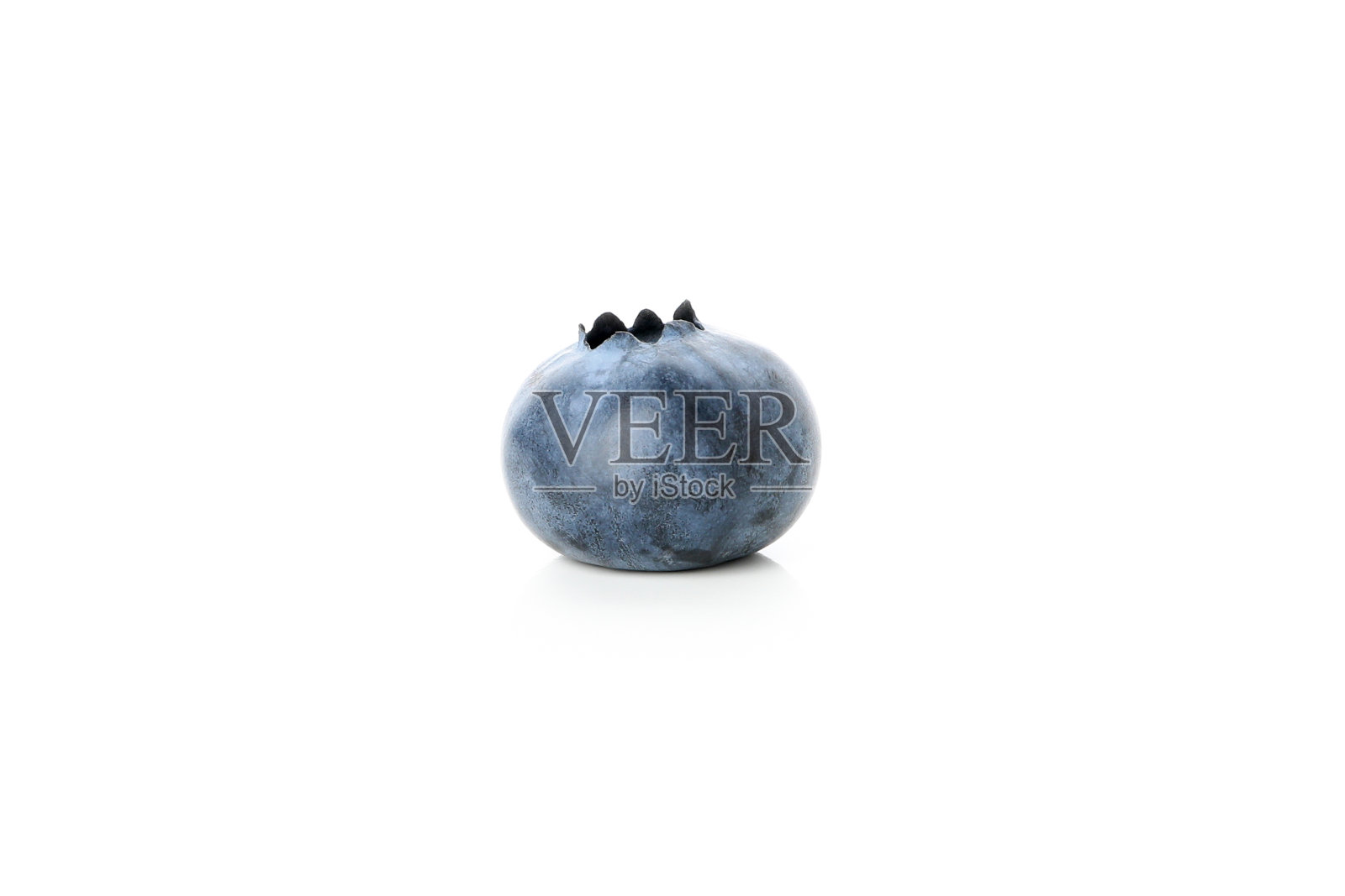 新鲜美味的蓝莓分离在白色背景照片摄影图片