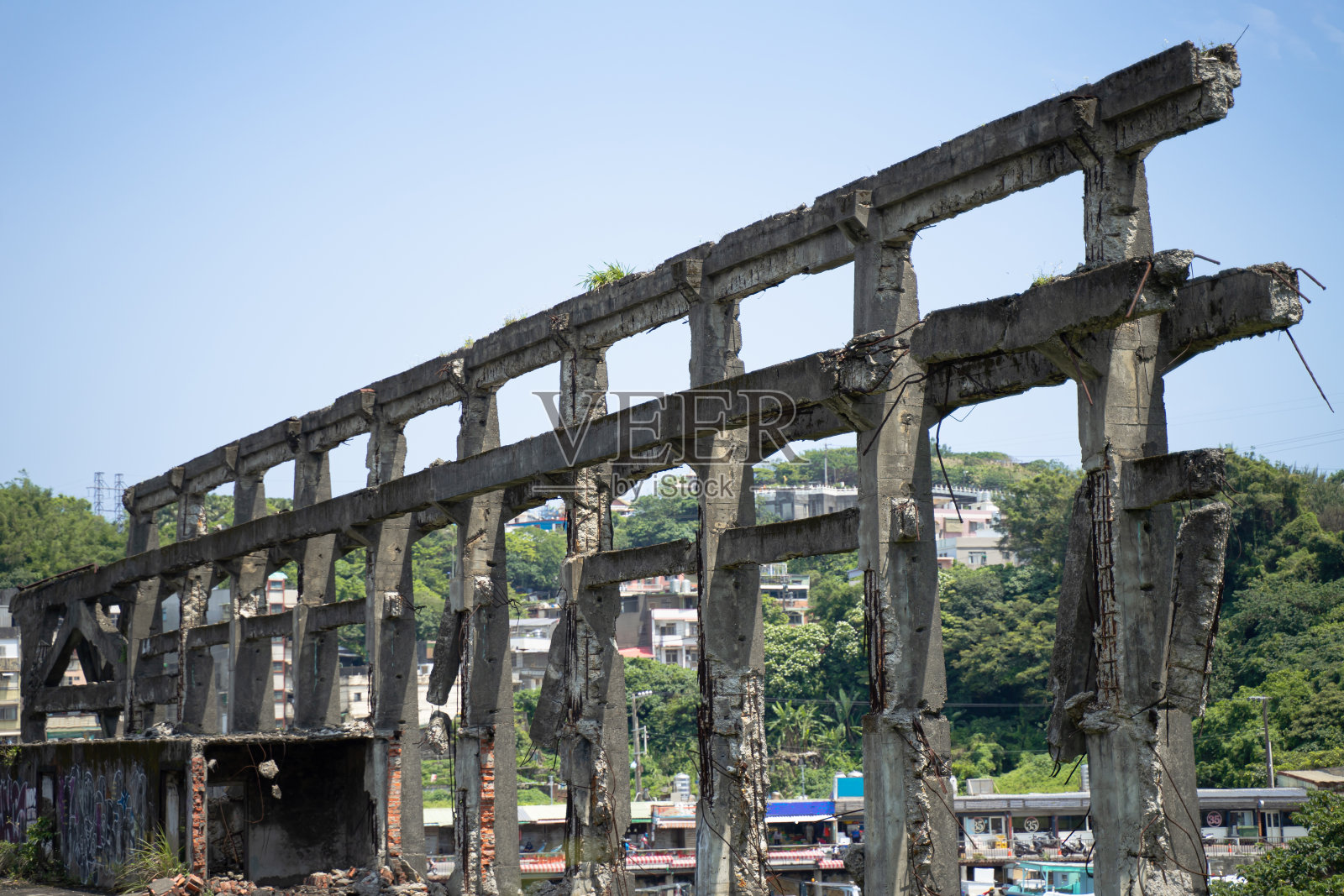 随着时间的推移，这些建筑和废墟被遗弃照片摄影图片
