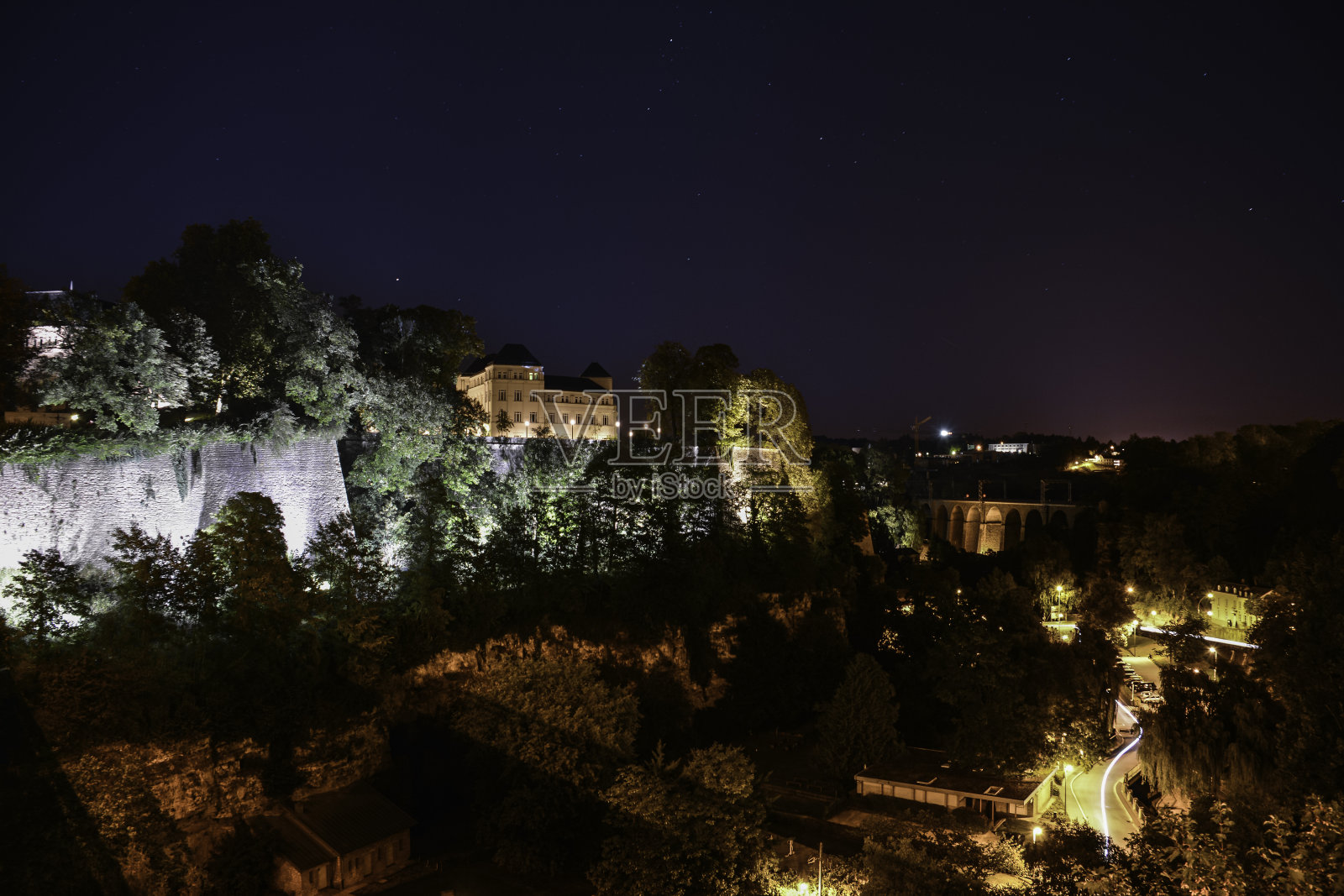 卢森堡市的星空照片摄影图片