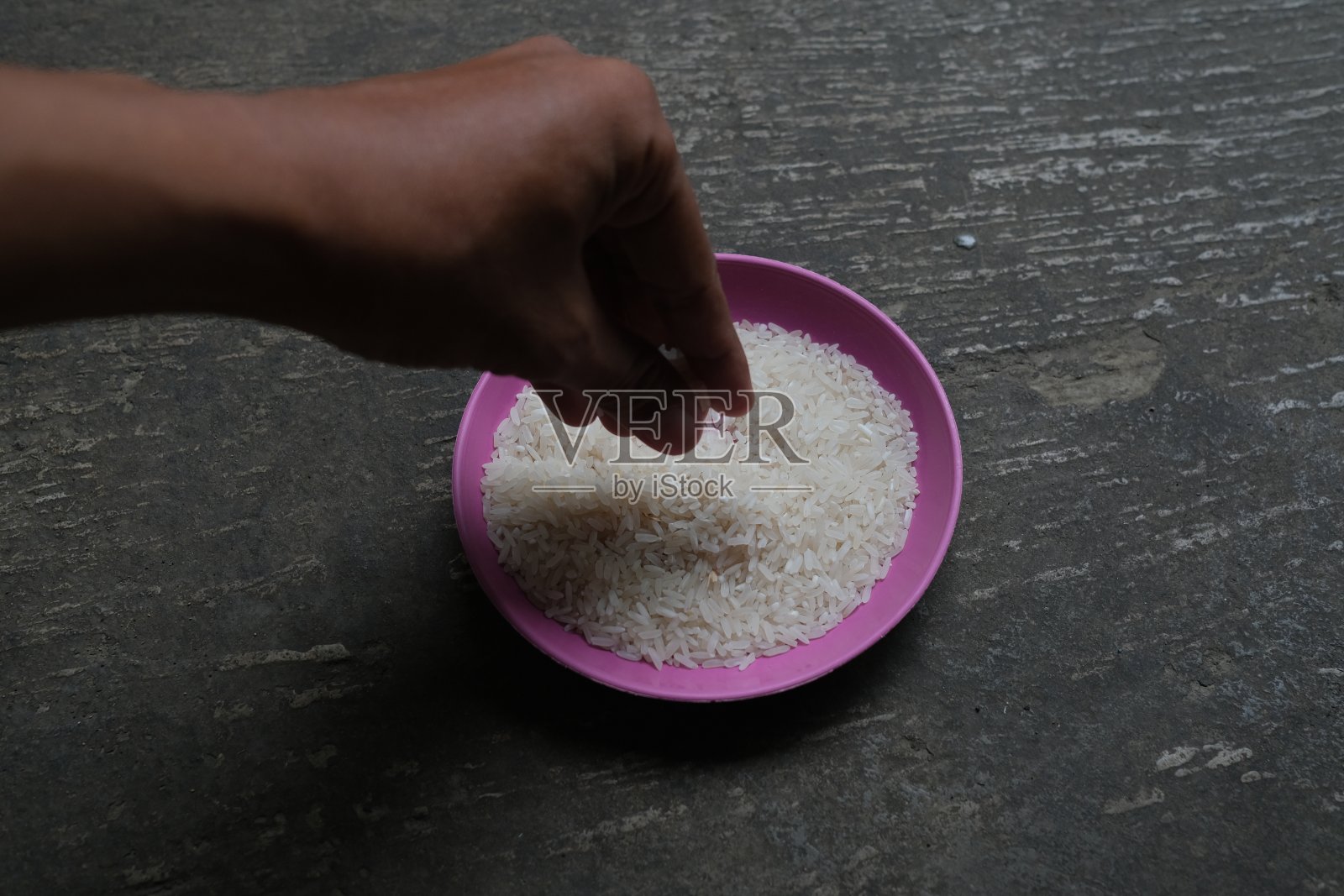 白米饭的照片在盘子里照片摄影图片