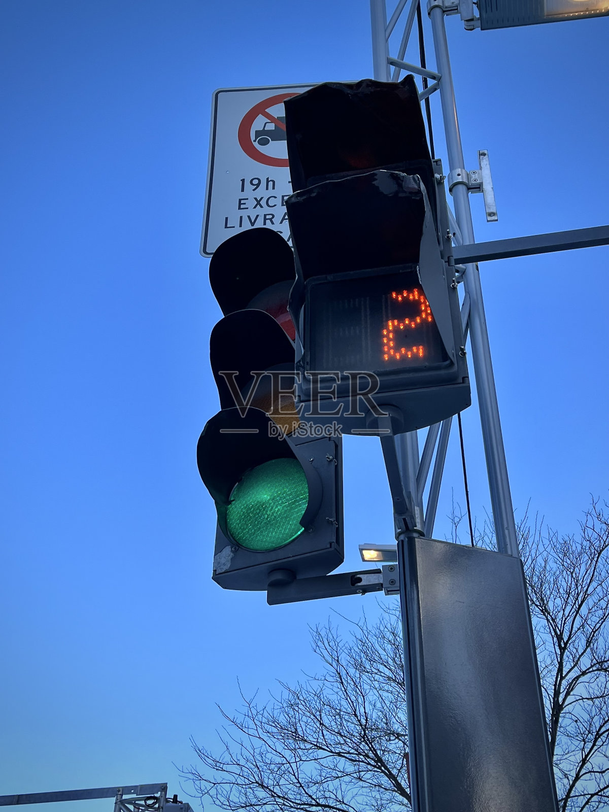 交通信号灯照片摄影图片