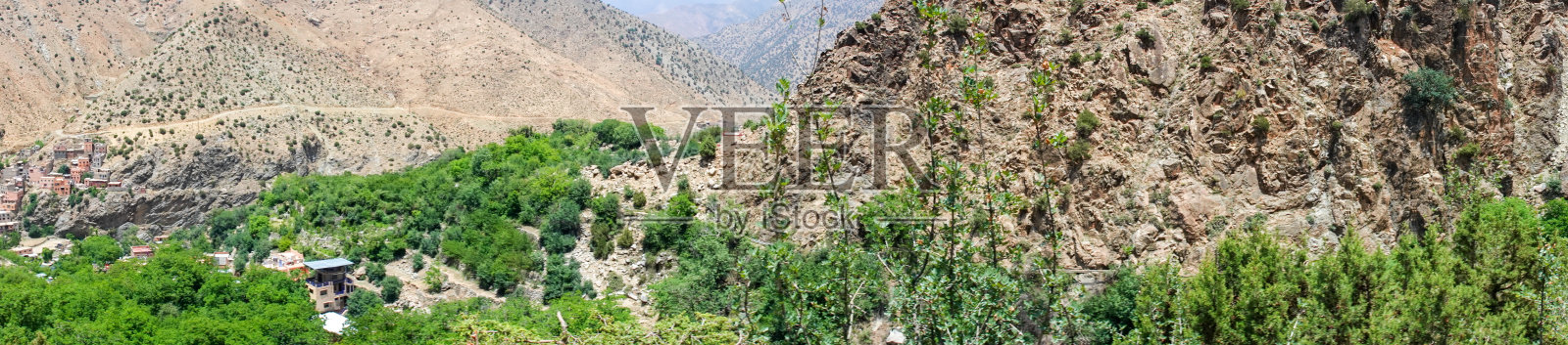 摩洛哥阿特拉斯山脉Al Haouz省Setti Fatma附近的Ourika山谷照片摄影图片