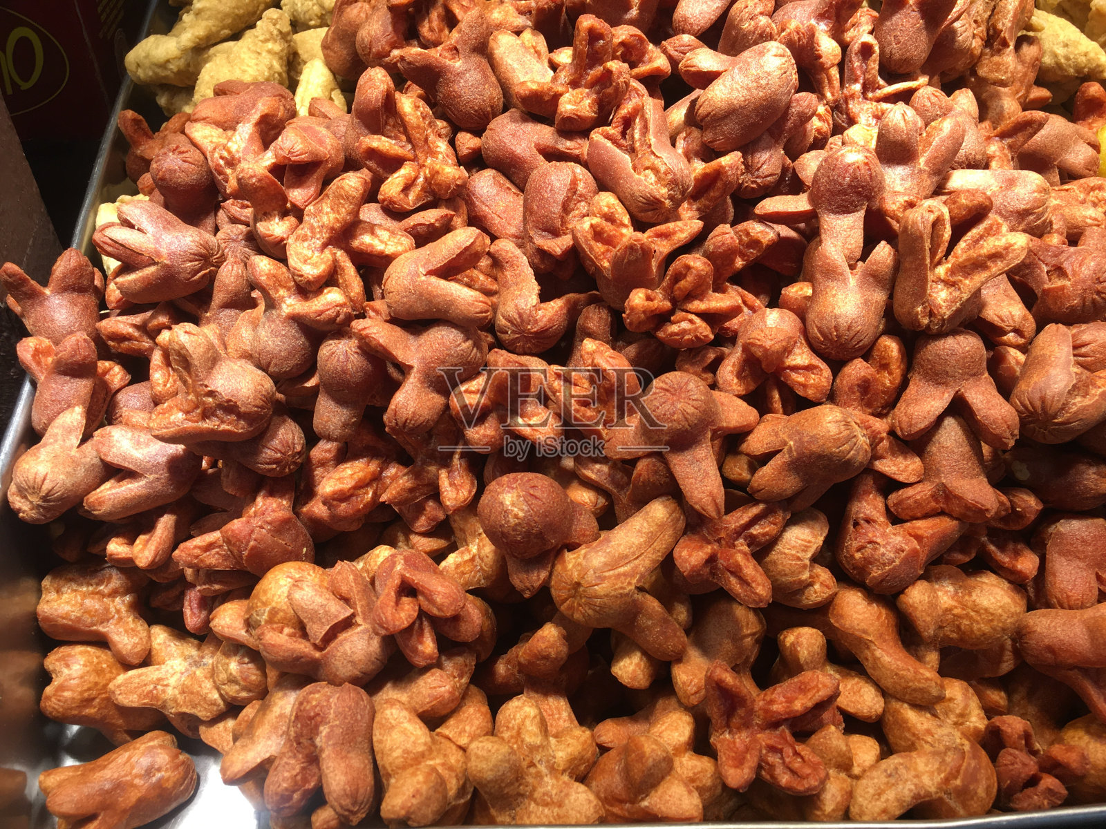 曼谷美味的街头小吃很受游客欢迎。照片摄影图片