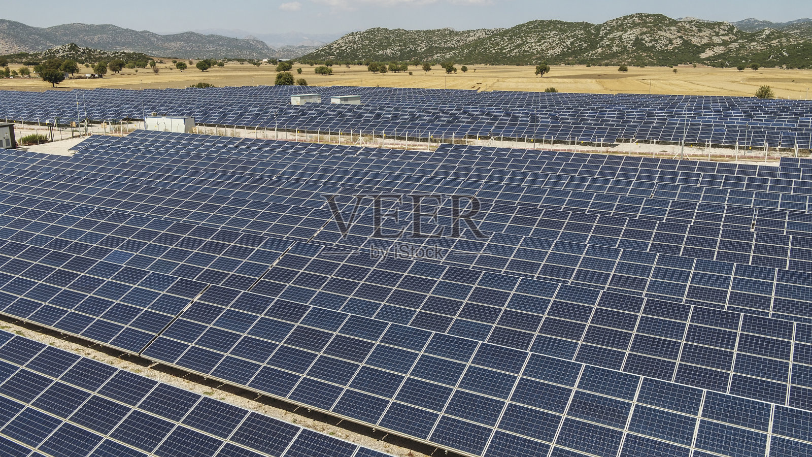 Dağlık alanda kurulmuki g<e:1> neek enerji santrali照片摄影图片