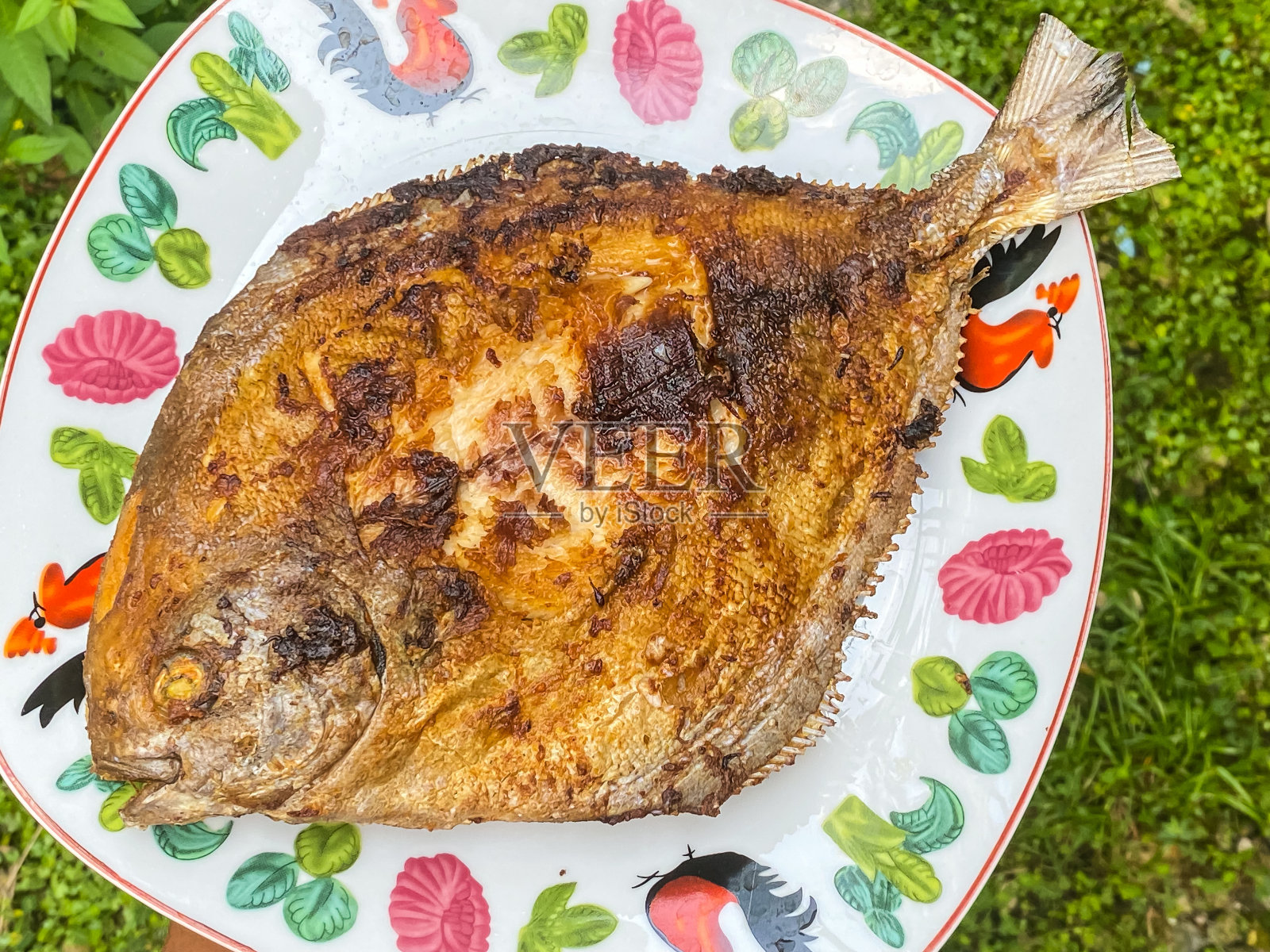 烧鱼照片摄影图片