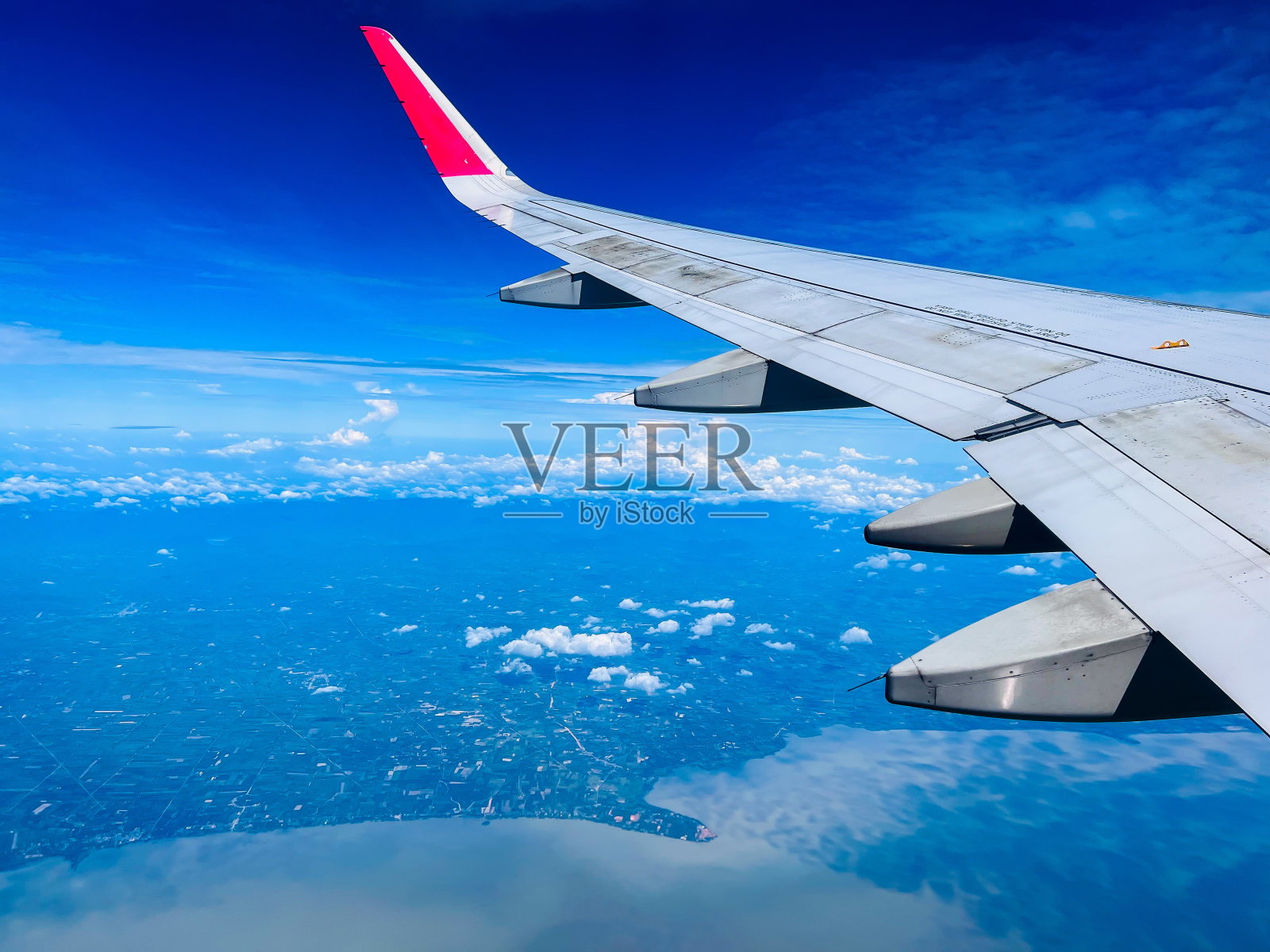 从机器的高角度看照片摄影图片