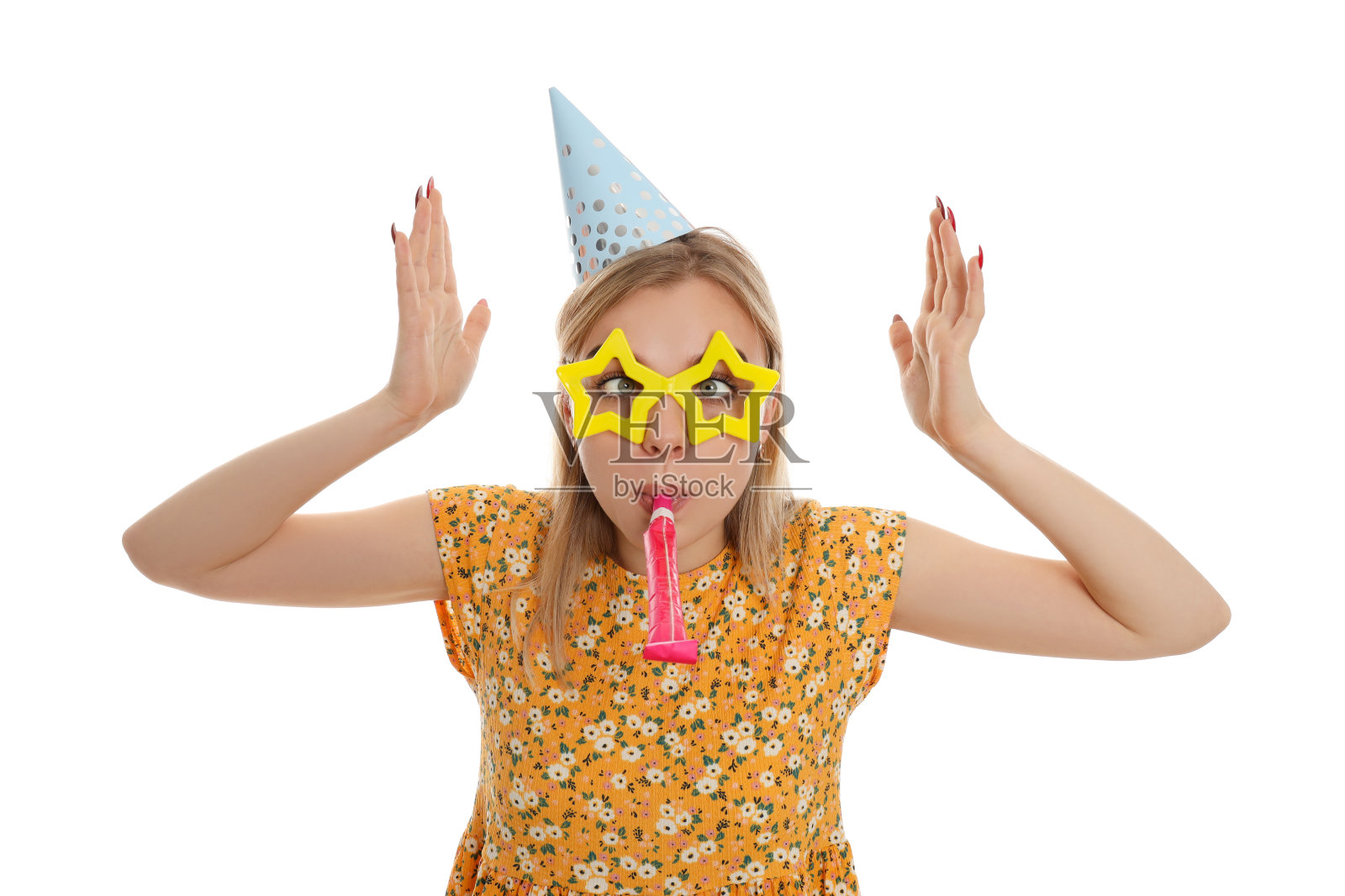 生日快乐的概念，美丽的女孩孤立在白色的背景照片摄影图片