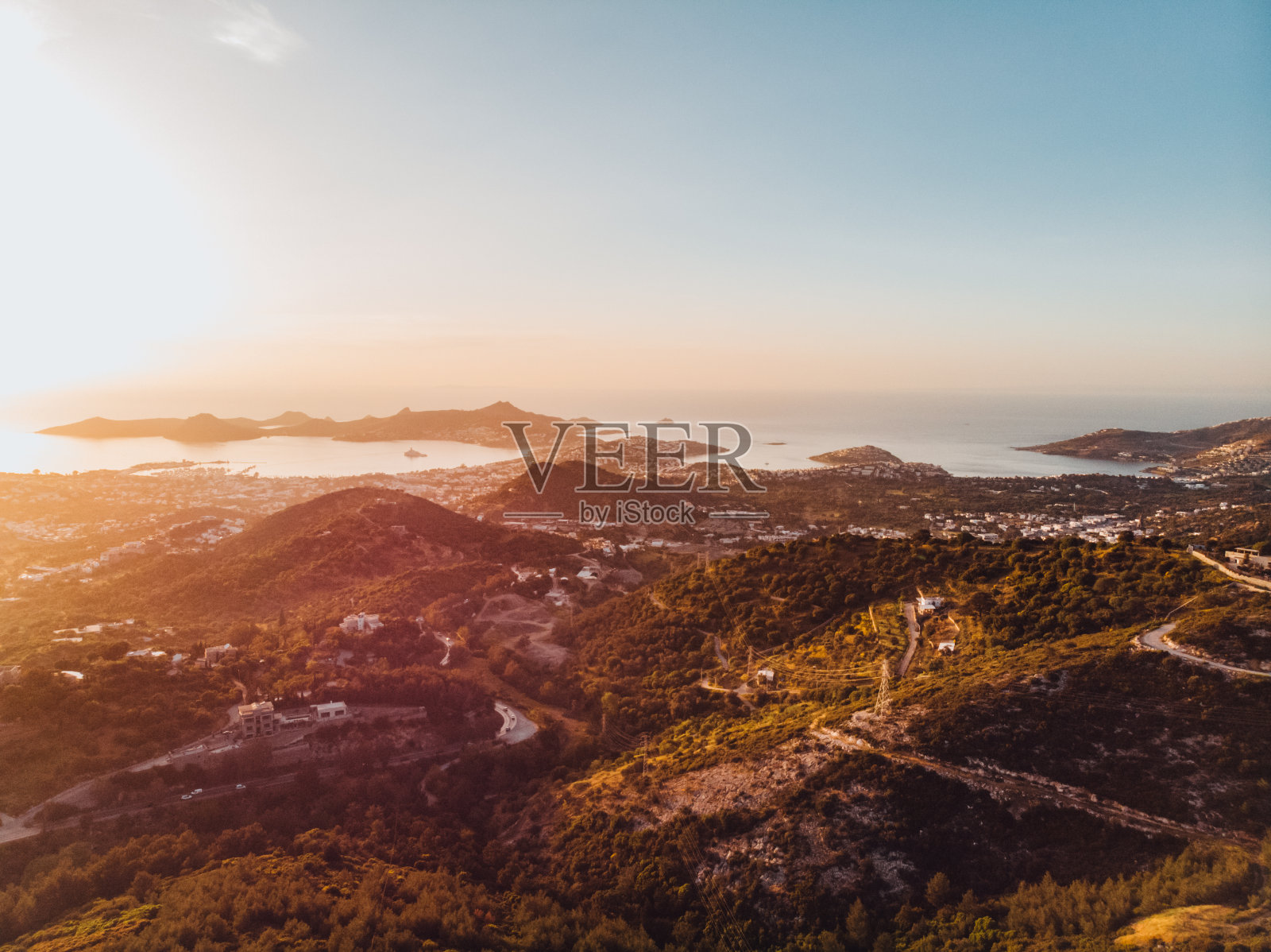 高空鸟瞰图Yalıkavak Bodrum照片摄影图片