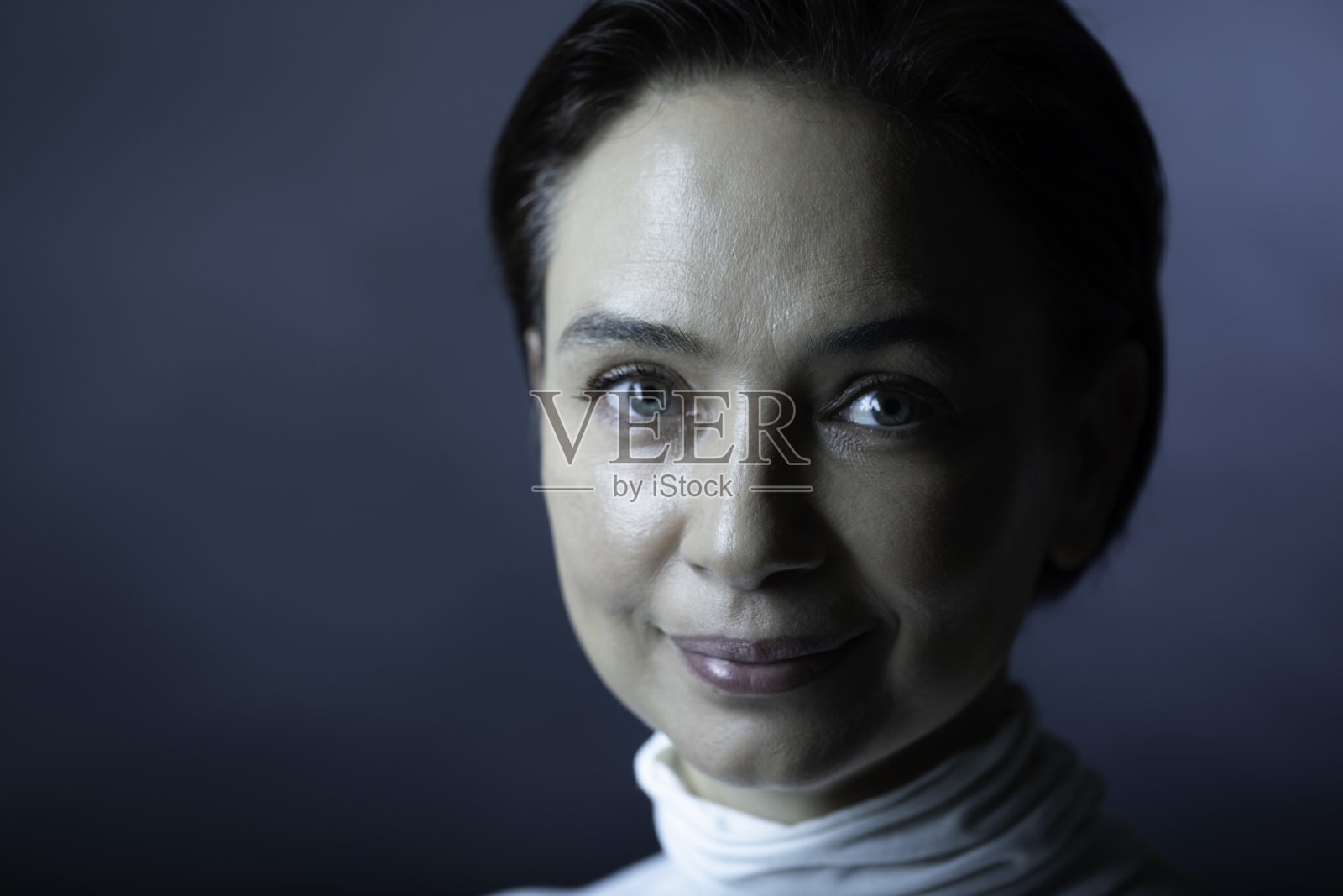 快乐女人画像照片摄影图片