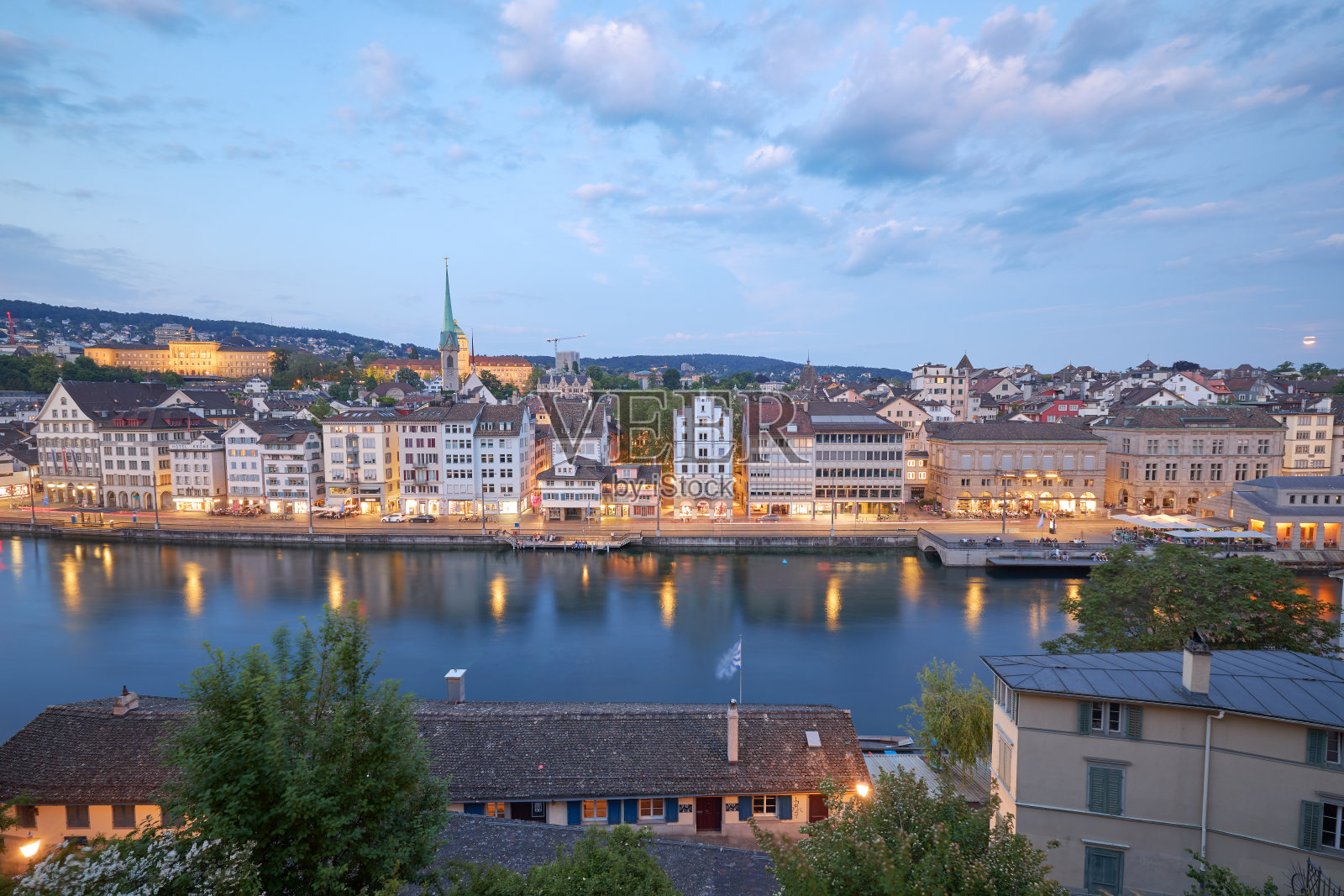 瑞士苏黎世老城鸟瞰图。照片摄影图片