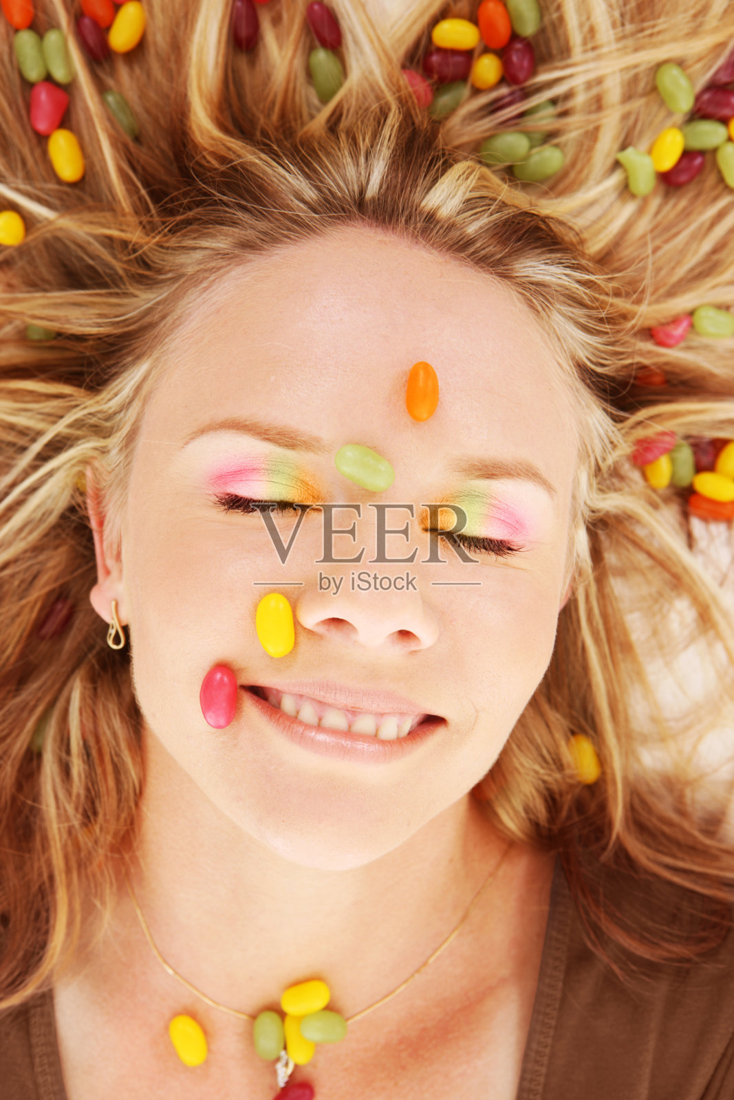 优柔寡断的人做梦照片摄影图片