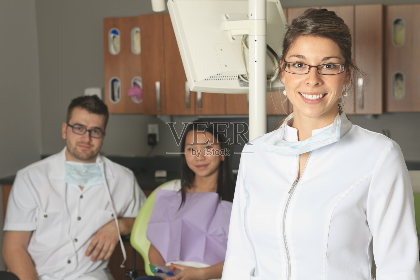 在牙医-职业妇女照片摄影图片