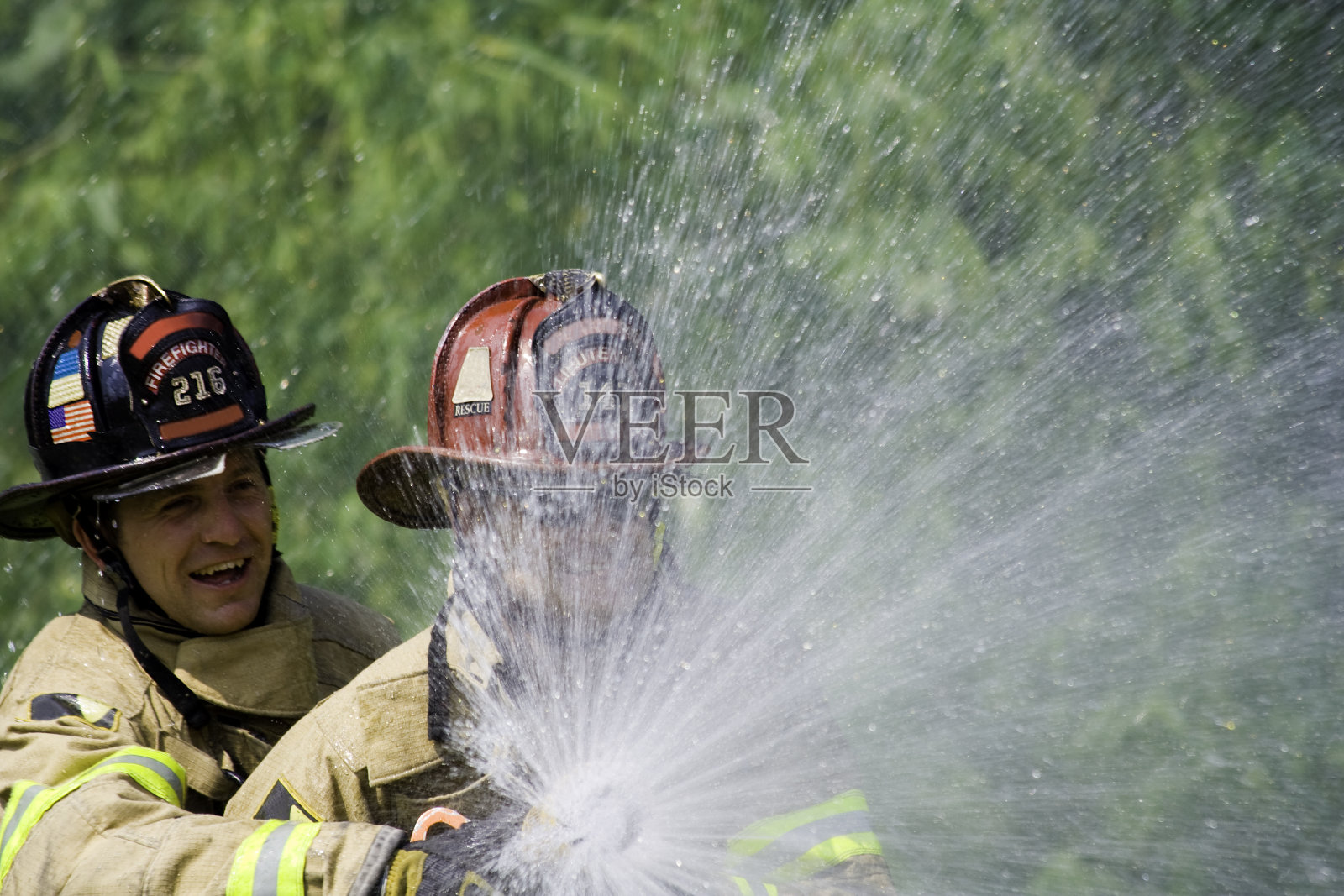 水喷雾照片摄影图片