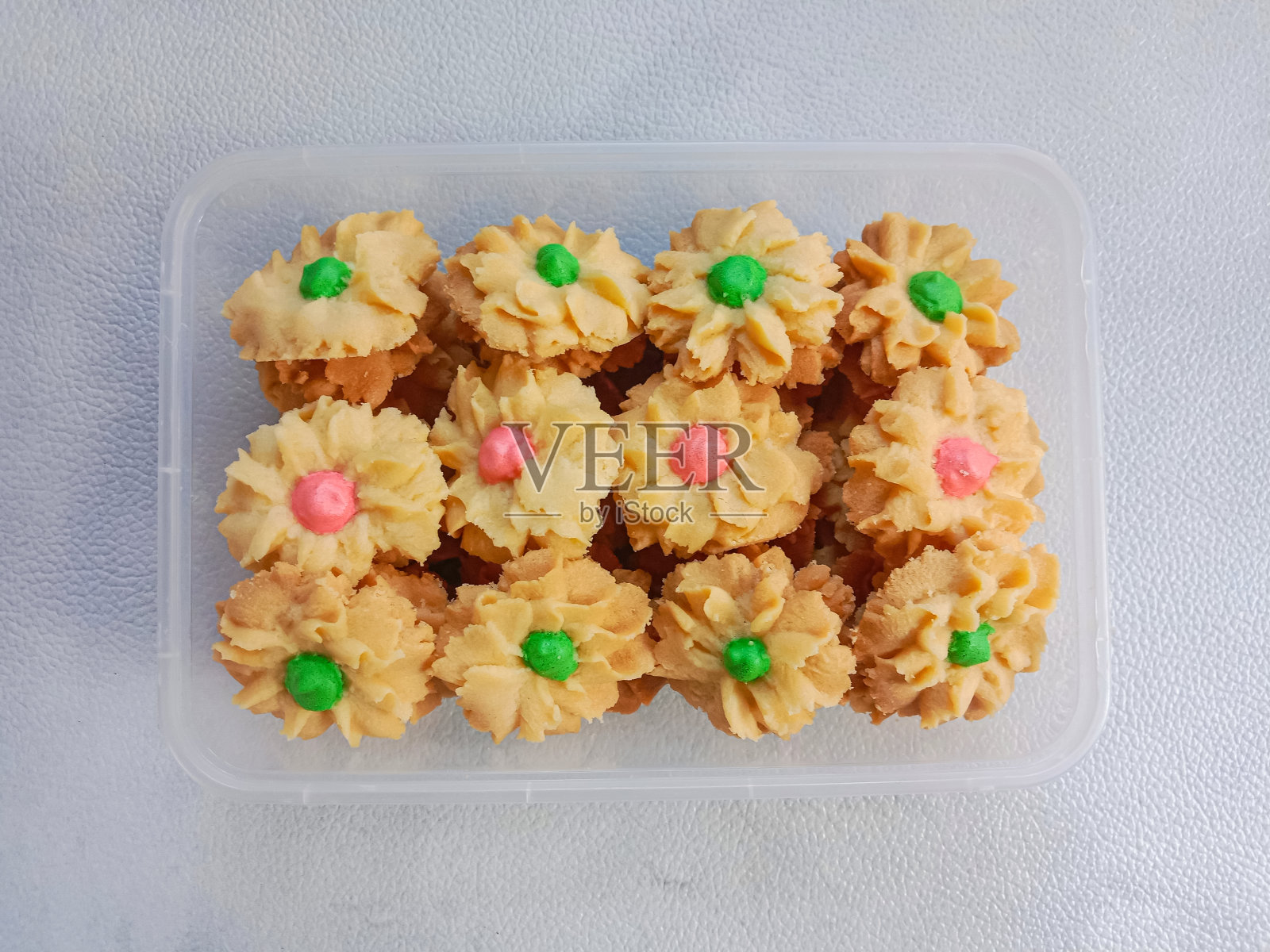 注射器饼干照片摄影图片