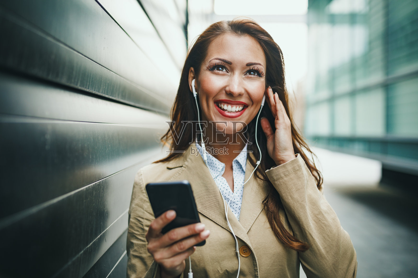 她为成功而生照片摄影图片