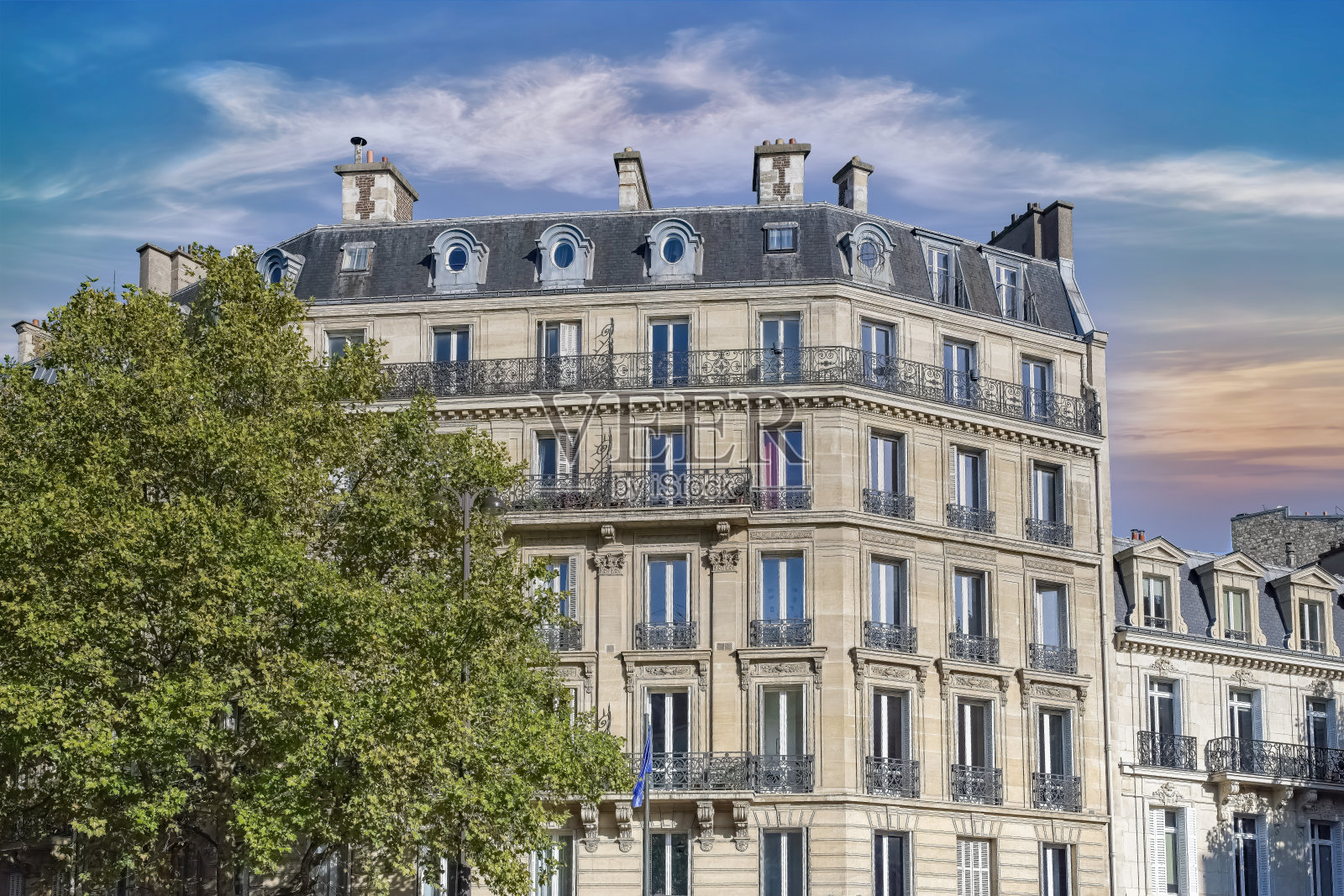 巴黎，美丽的建筑照片摄影图片