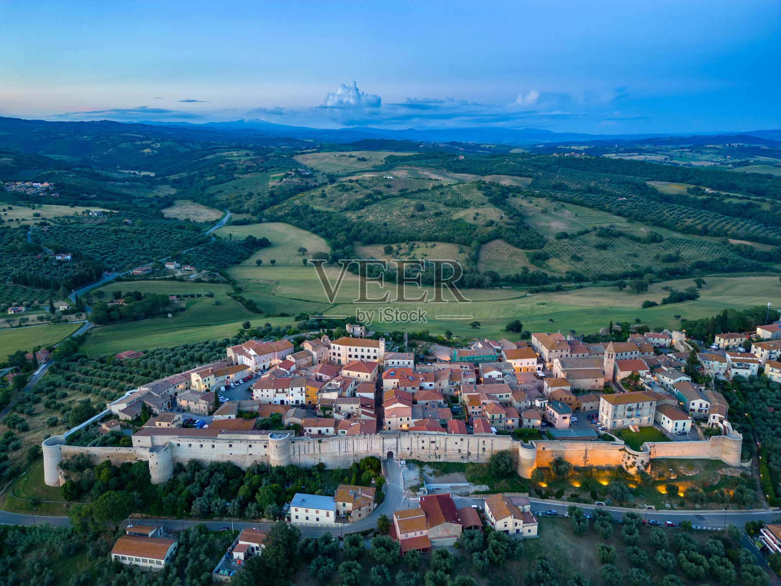 玛格利亚诺在托斯卡纳照片摄影图片