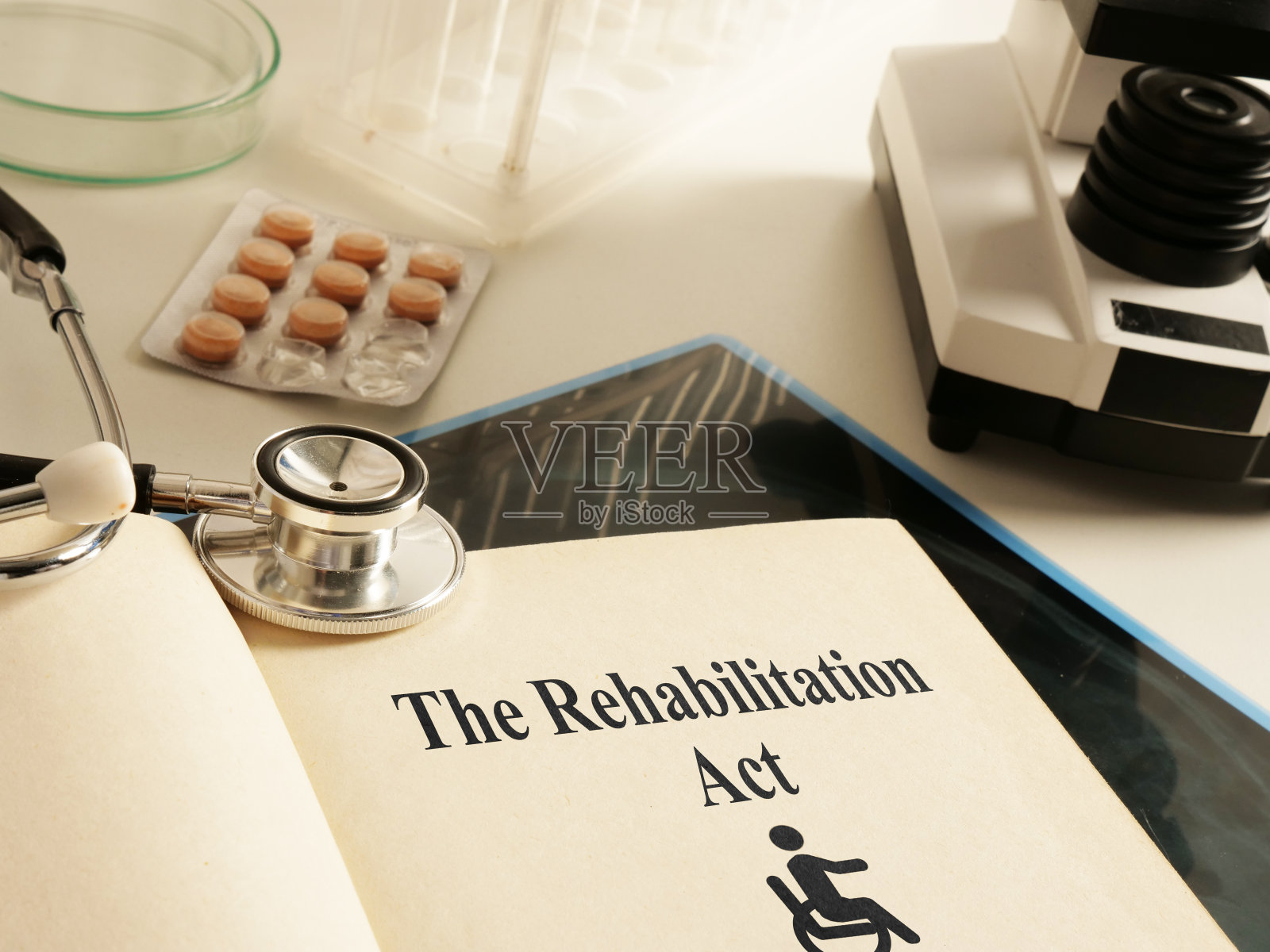 康复法案使用文本显示照片摄影图片