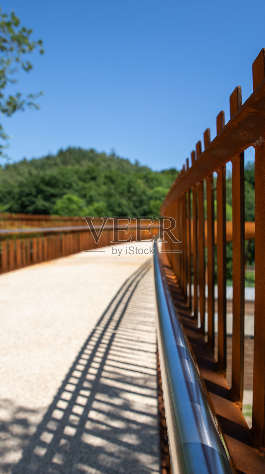 丹麦韦耶勒的格雷斯达伦新桥照片摄影图片