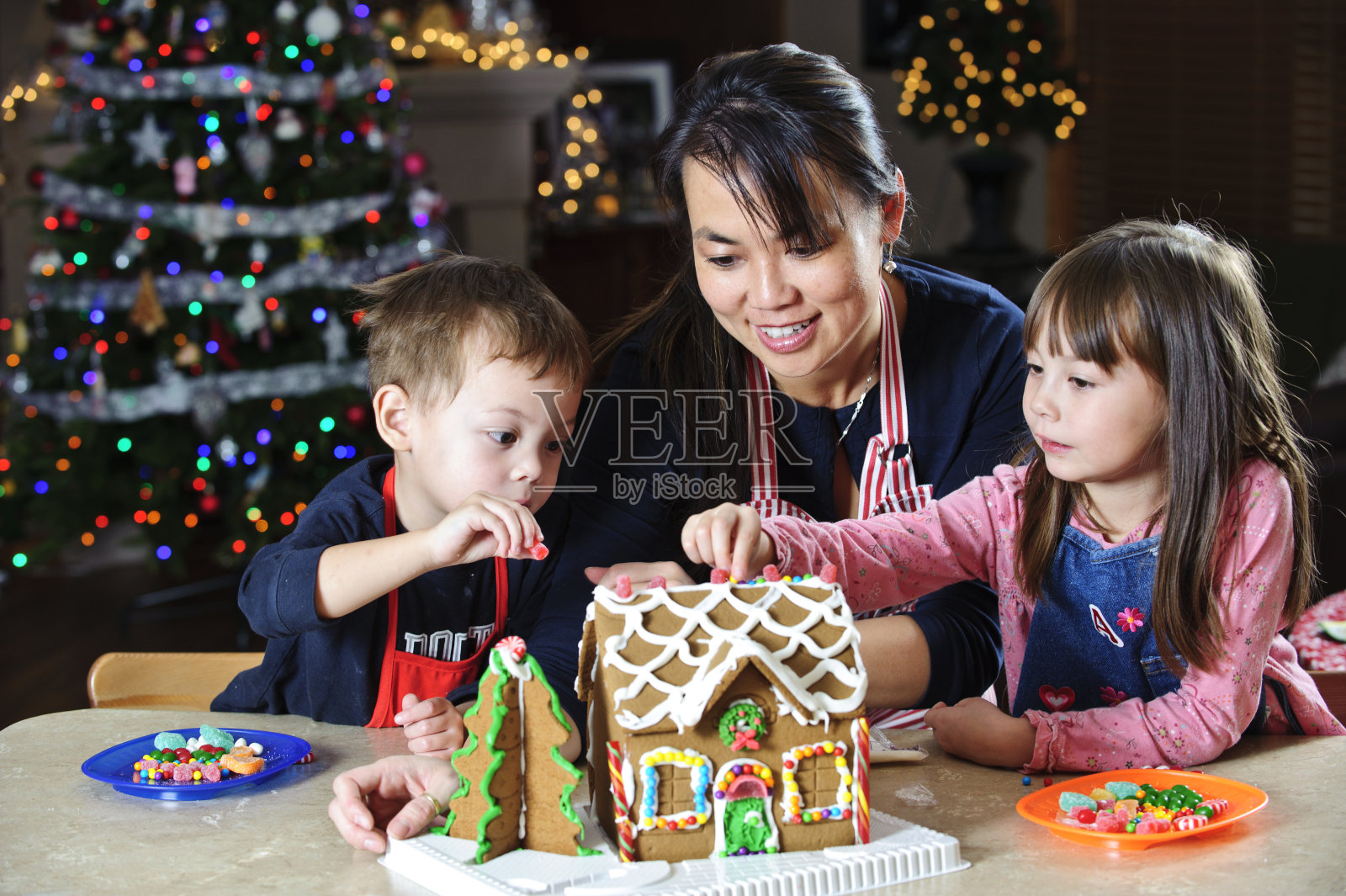 装修姜饼屋照片摄影图片