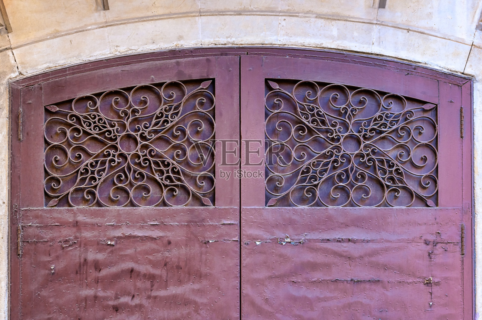 门内金属制品照片摄影图片