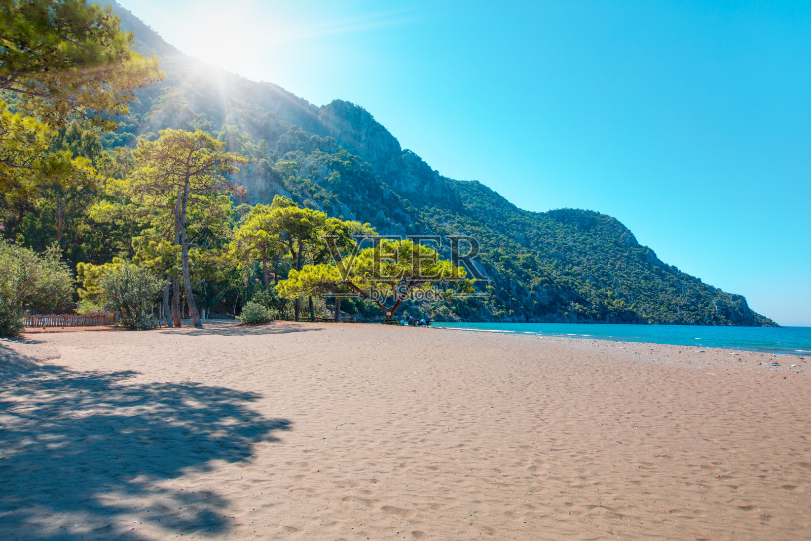 伊兹祖海滩全景照片摄影图片