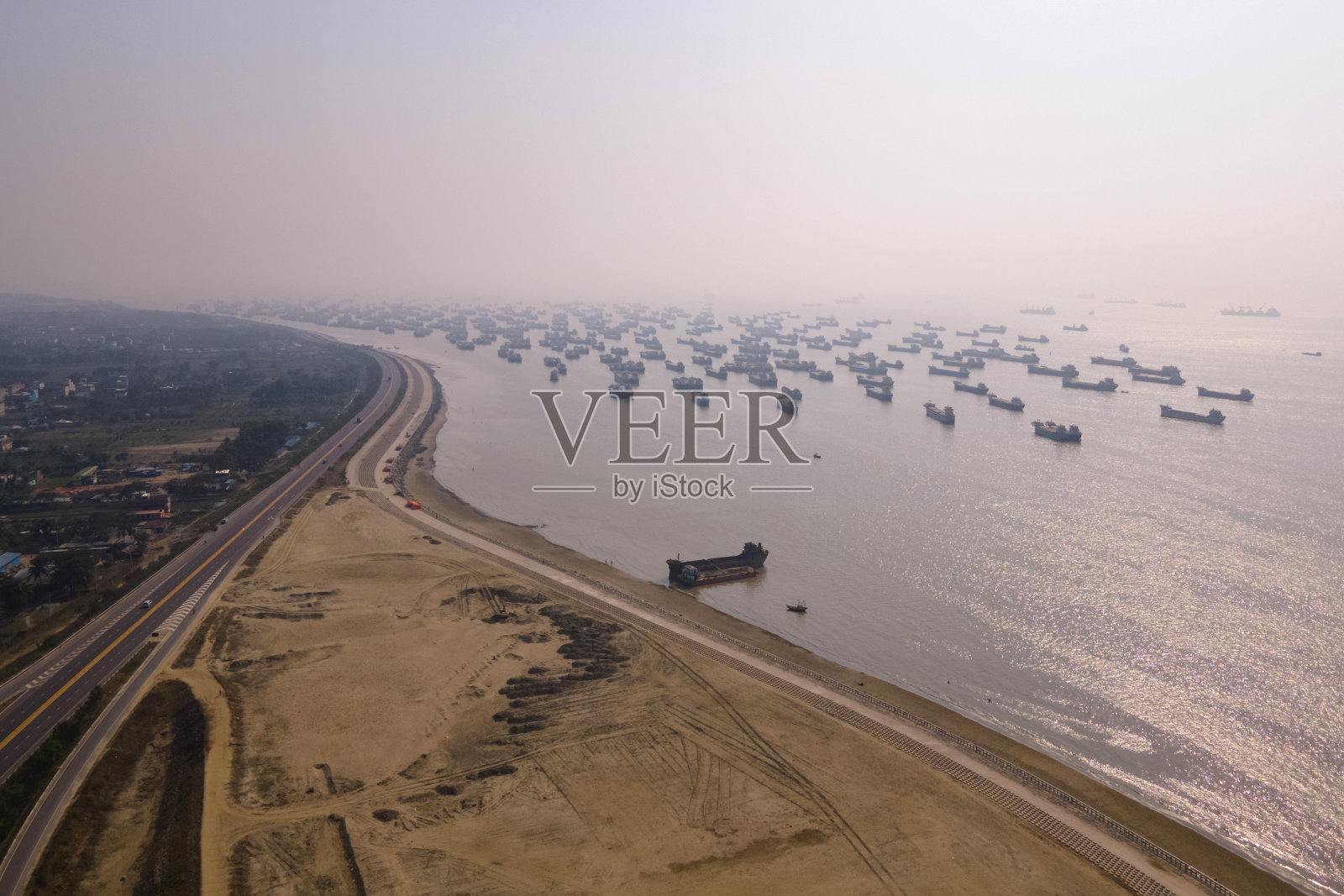 沉船鸟瞰图照片摄影图片