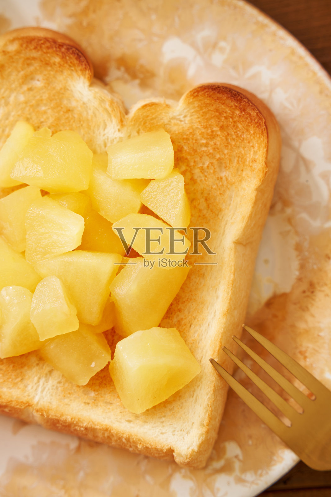 土司配自制苹果酱照片摄影图片