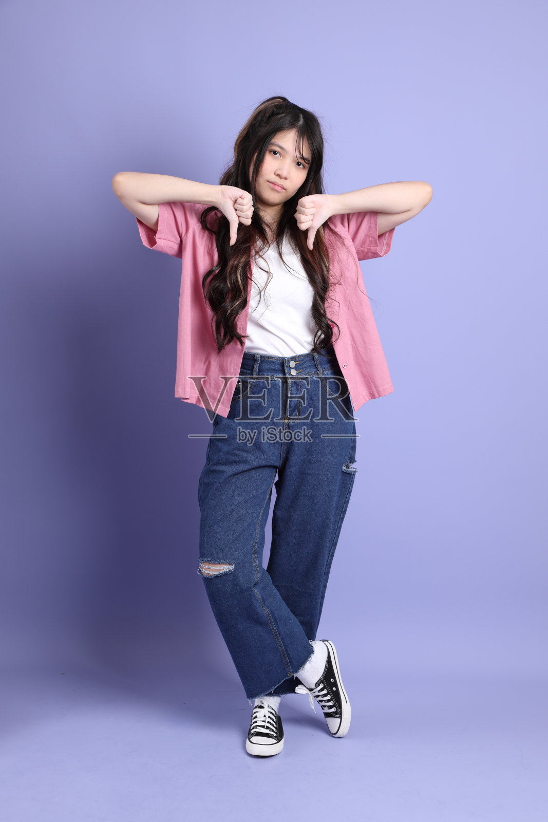 可爱的亚洲女孩照片摄影图片