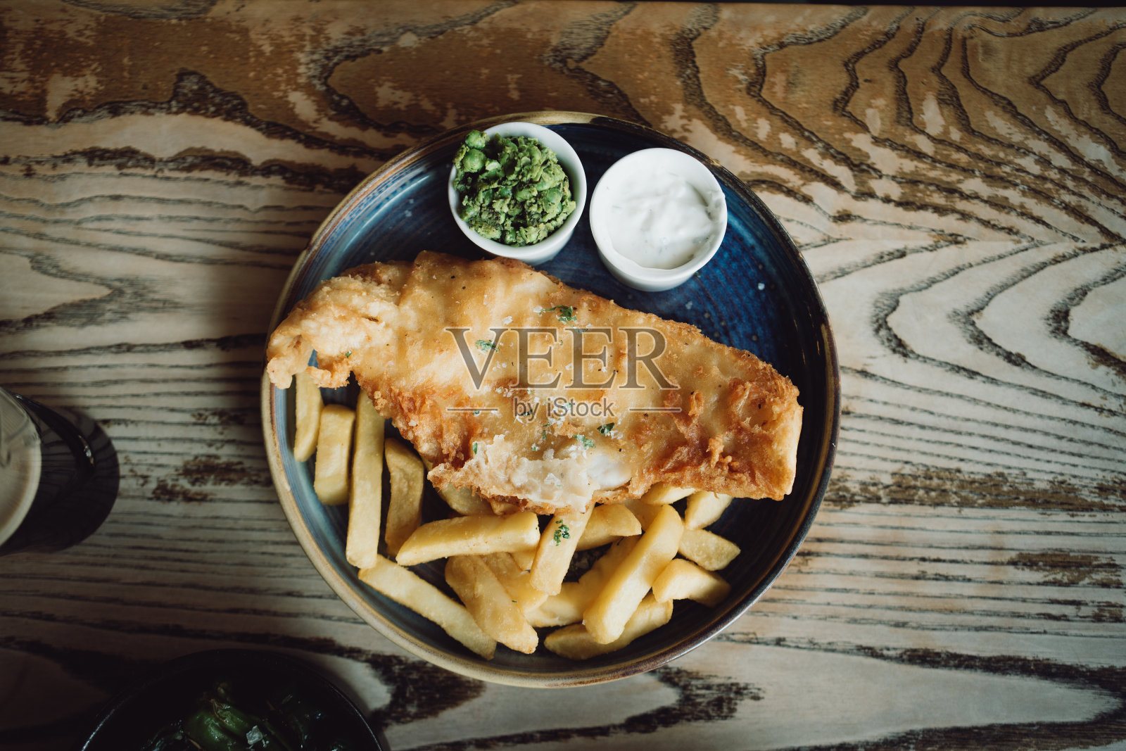 炸鱼薯条照片摄影图片