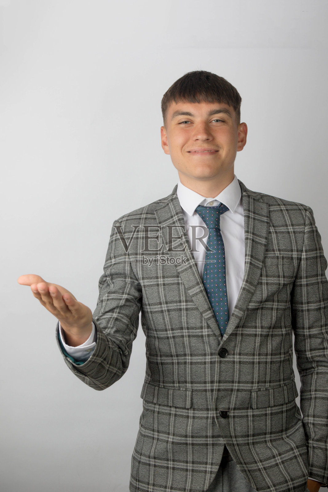 西装革履照片摄影图片