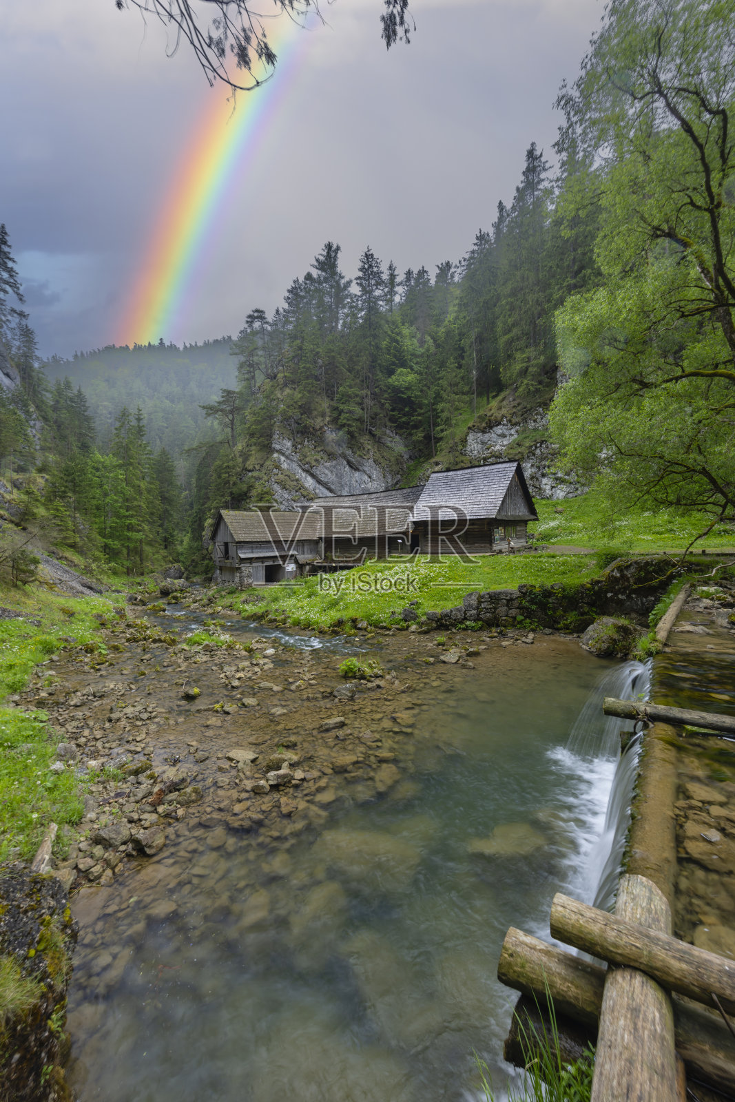斯洛伐克Kvacianska山谷Kvacany附近的Oblazy水厂照片摄影图片