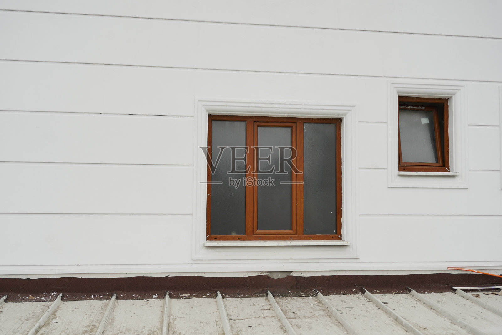 空的内部与大窗户照片摄影图片