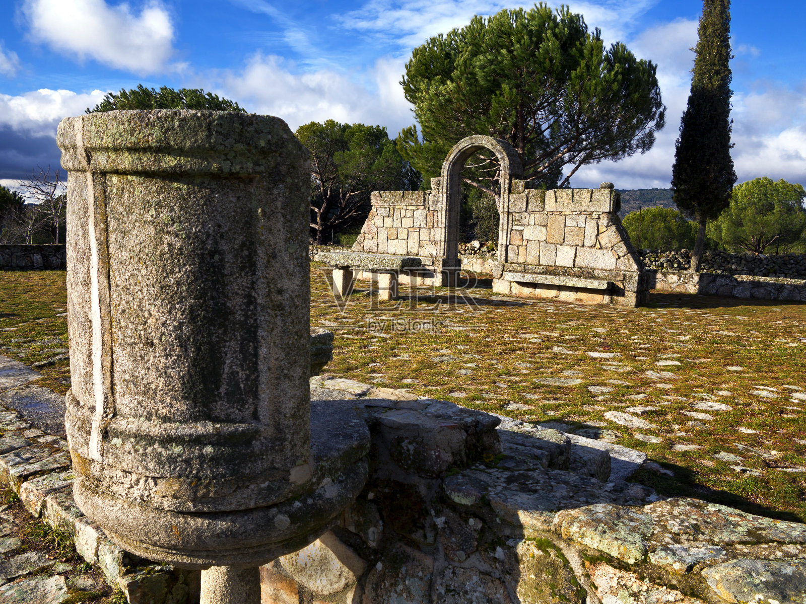 埃尔弗雷斯诺的祭坛照片摄影图片