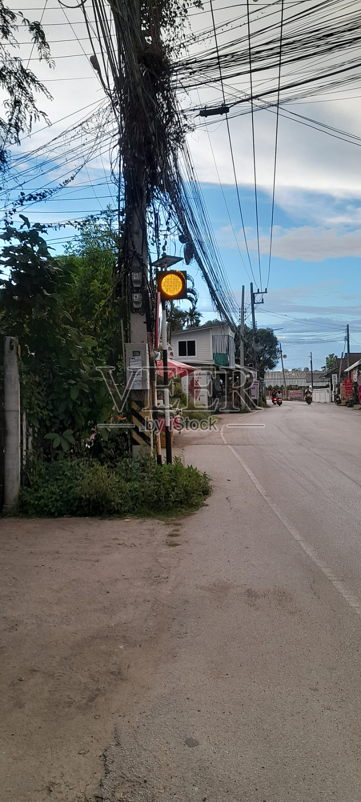 闪烁的黄灯照片摄影图片
