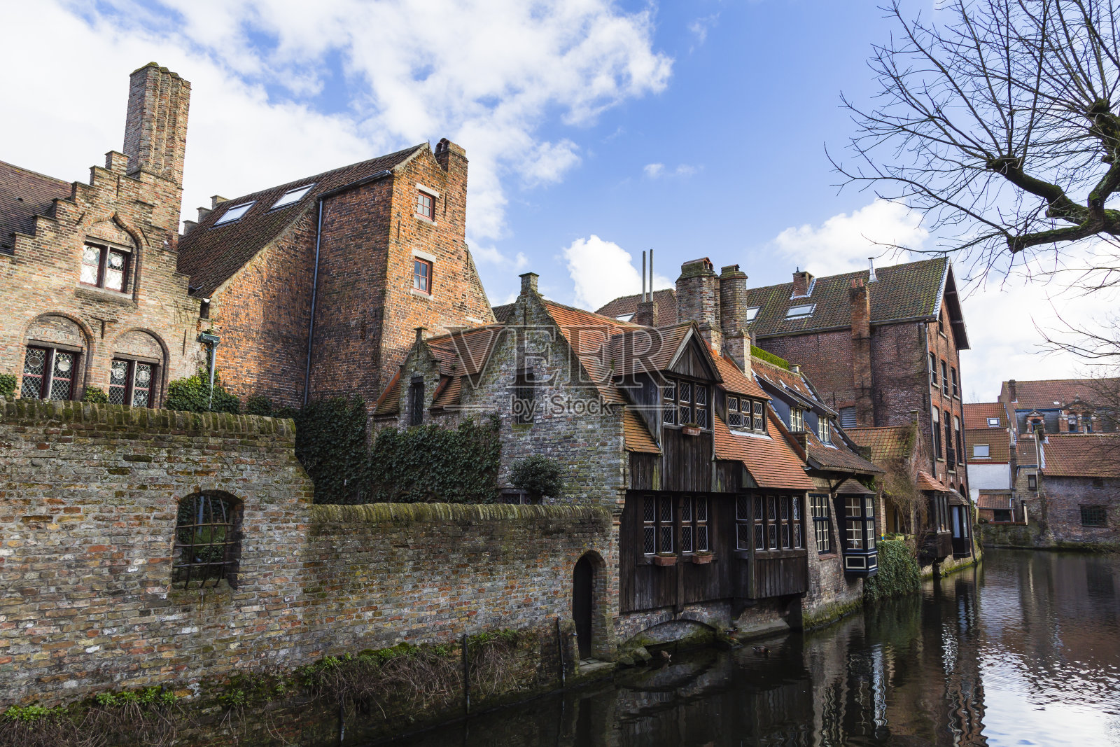 比利时布鲁日历史中心博尼法斯桥上的风景照片摄影图片