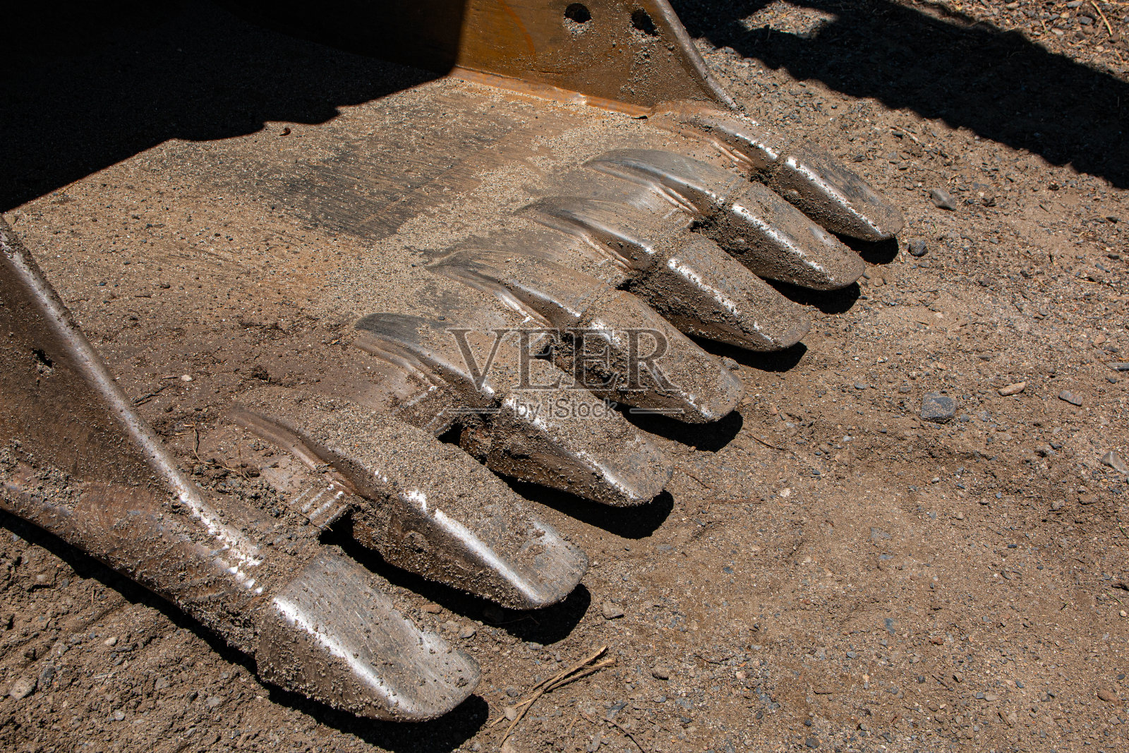 挖掘机斗齿照片摄影图片