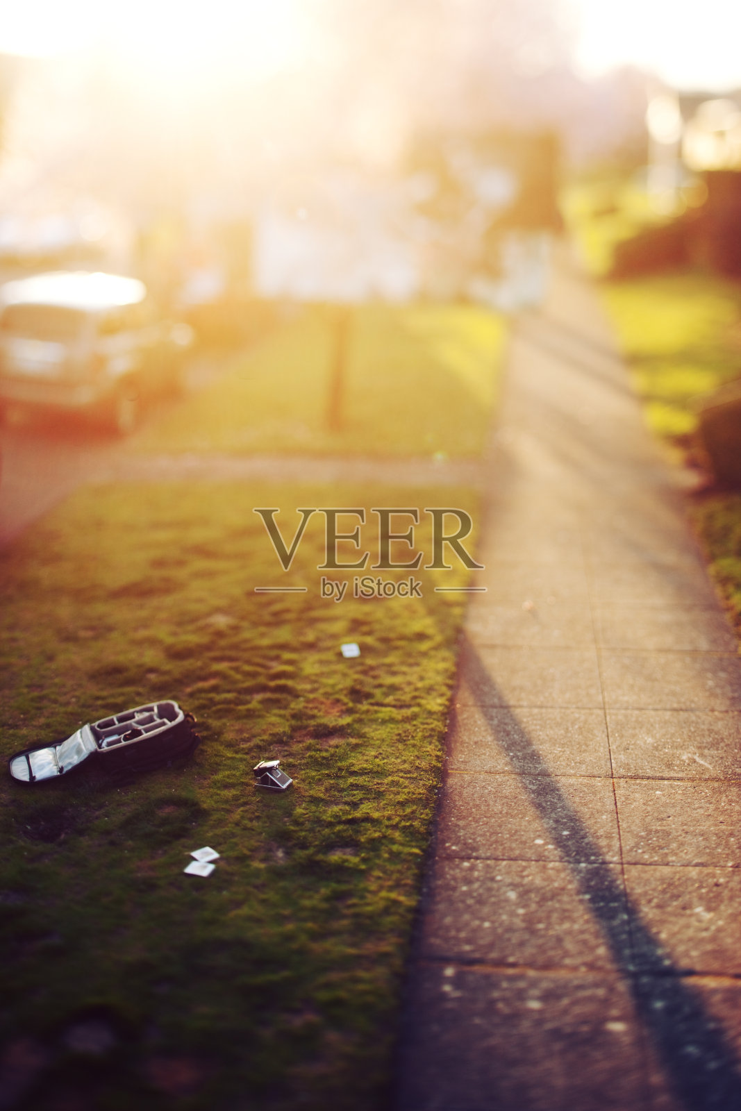 喇叭倾斜移位日落附近人行道照片摄影图片