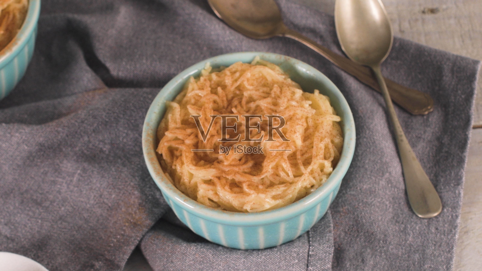 阿莱特里亚粉丝布丁照片摄影图片