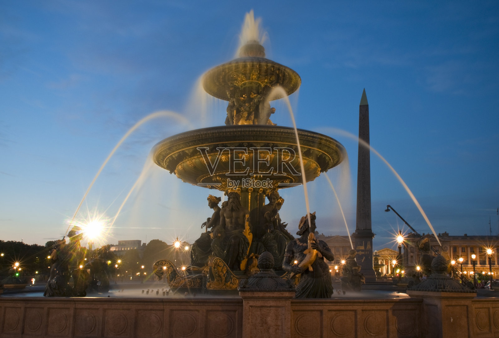 傍晚的巴黎协和广场。照片摄影图片