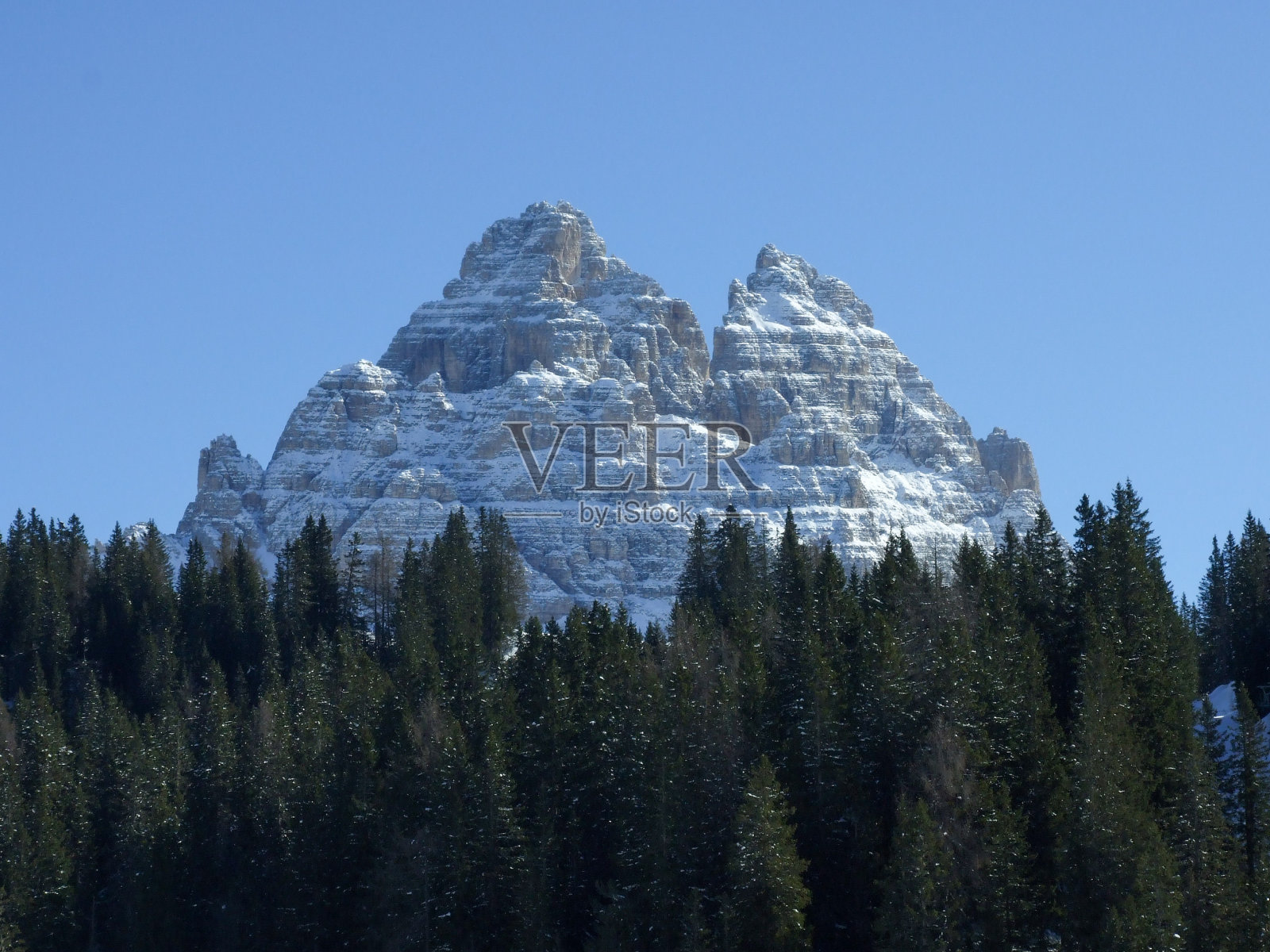 拉瓦雷多广场照片摄影图片