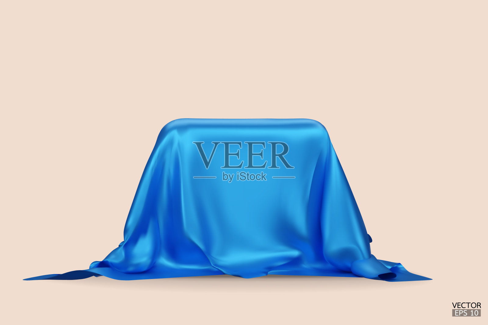 讲台上覆盖着一块蓝色的丝绸，孤立在米色的背景上。现实的盒子覆盖着蓝色的布。产品、化妆品展示的讲台。创意模型。三维矢量插图。插画图片素材