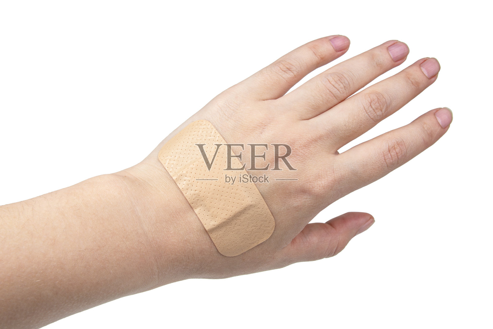 医学贴膏药贴在妇女手上孤立的白底上照片摄影图片