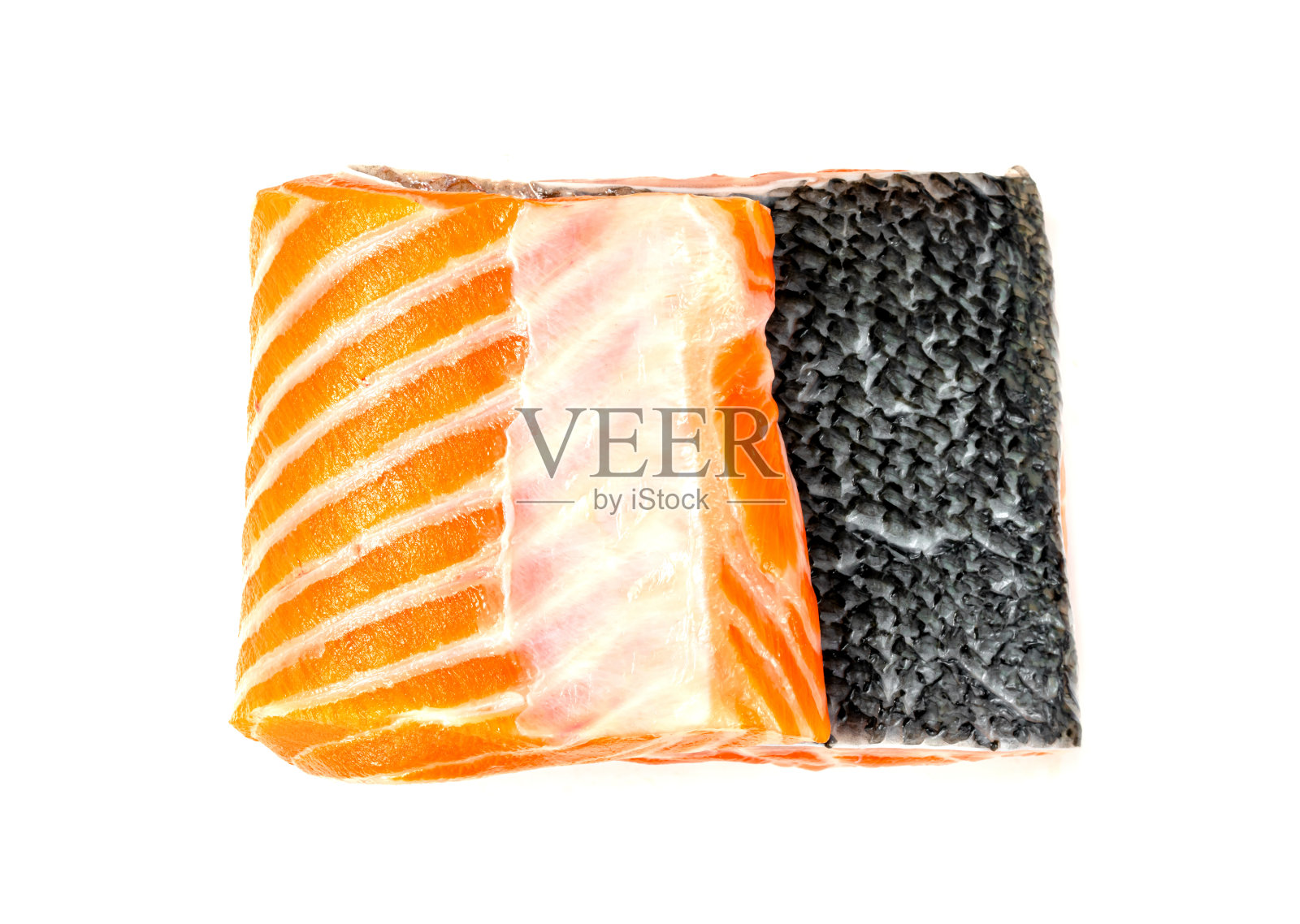 一片新鲜的鲑鱼片切片孤立在白色背景，俯视图照片摄影图片