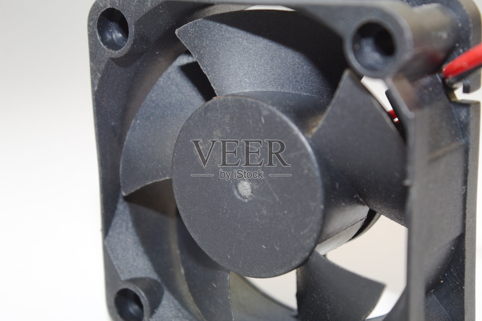 带风扇的冷却器为电脑降温照片摄影图片