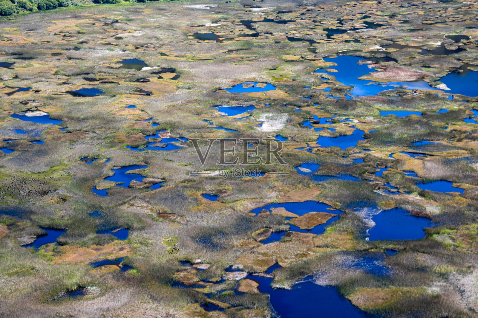 复活节岛的拉诺考火山口湖照片摄影图片