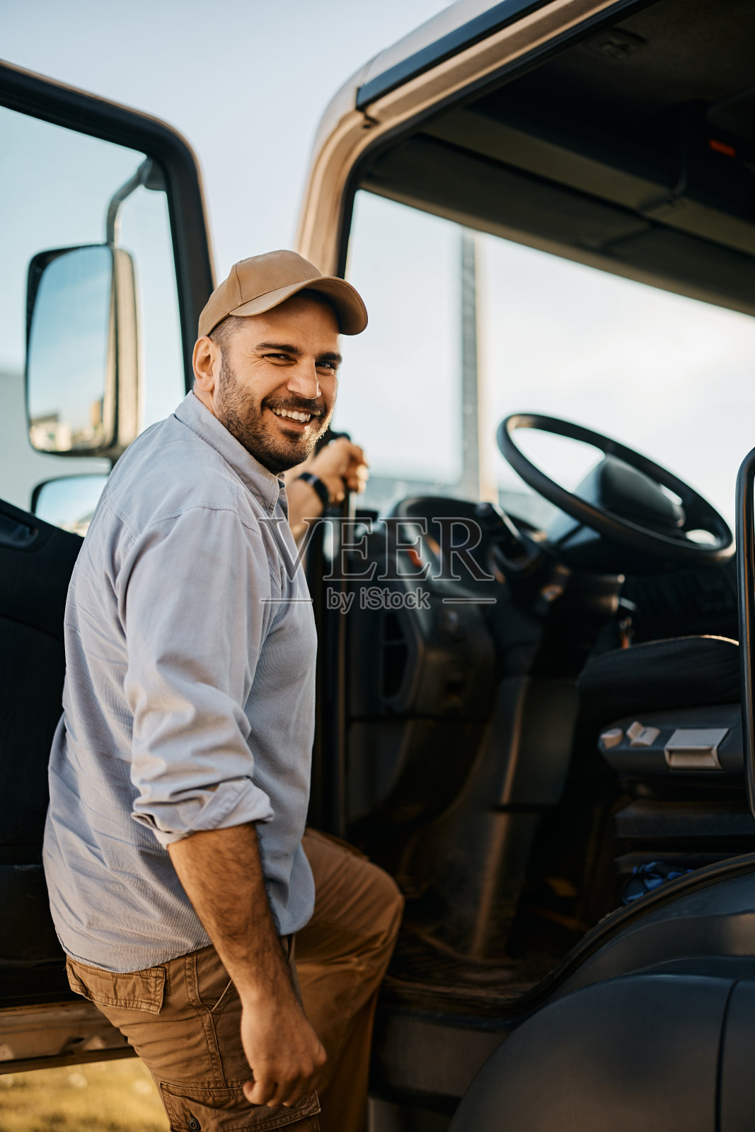 是时候再次上路了!照片摄影图片